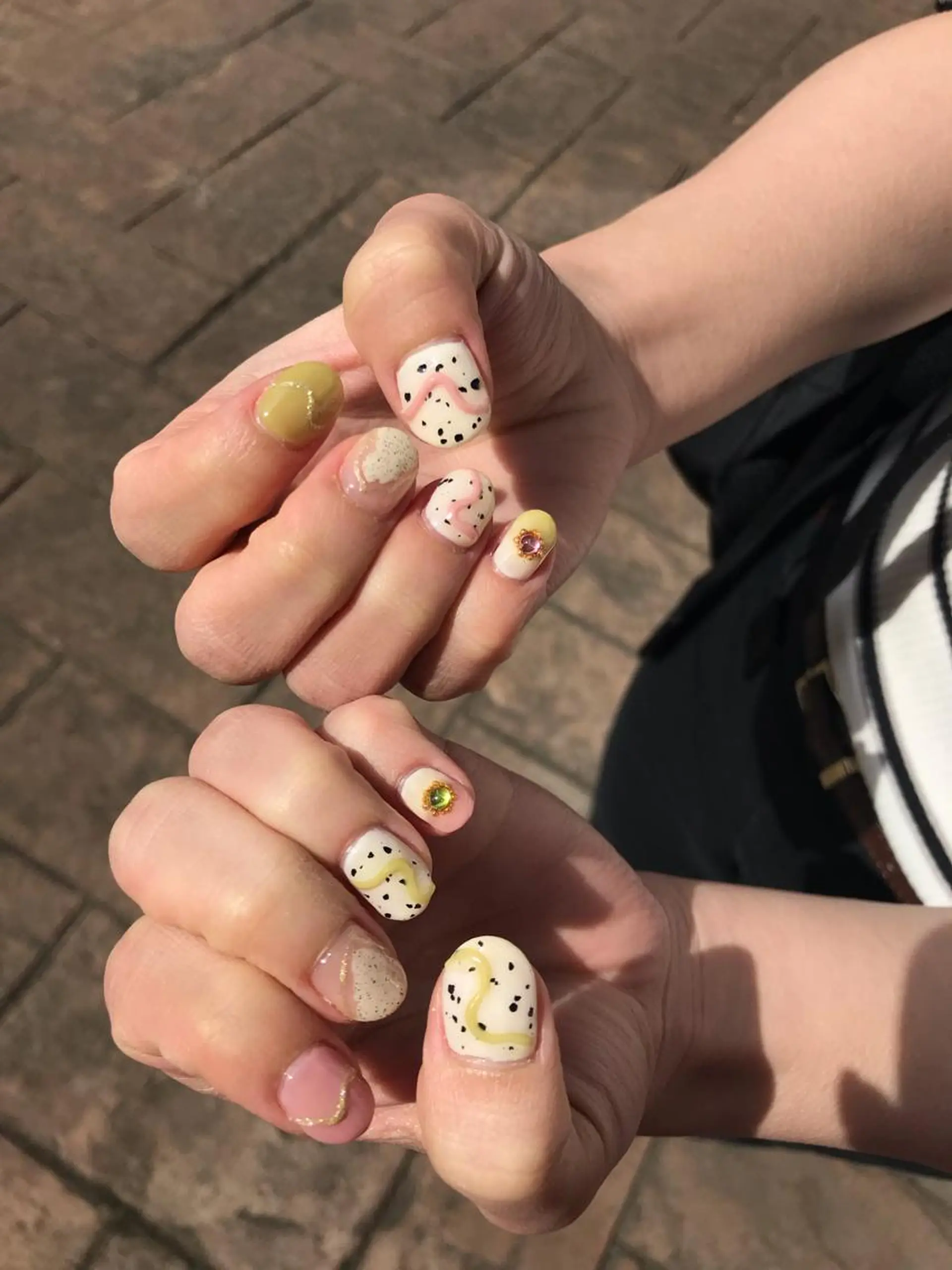 ネイル ニュアンスネイル ハンドネイル ROCCO nailのネイルデザイン