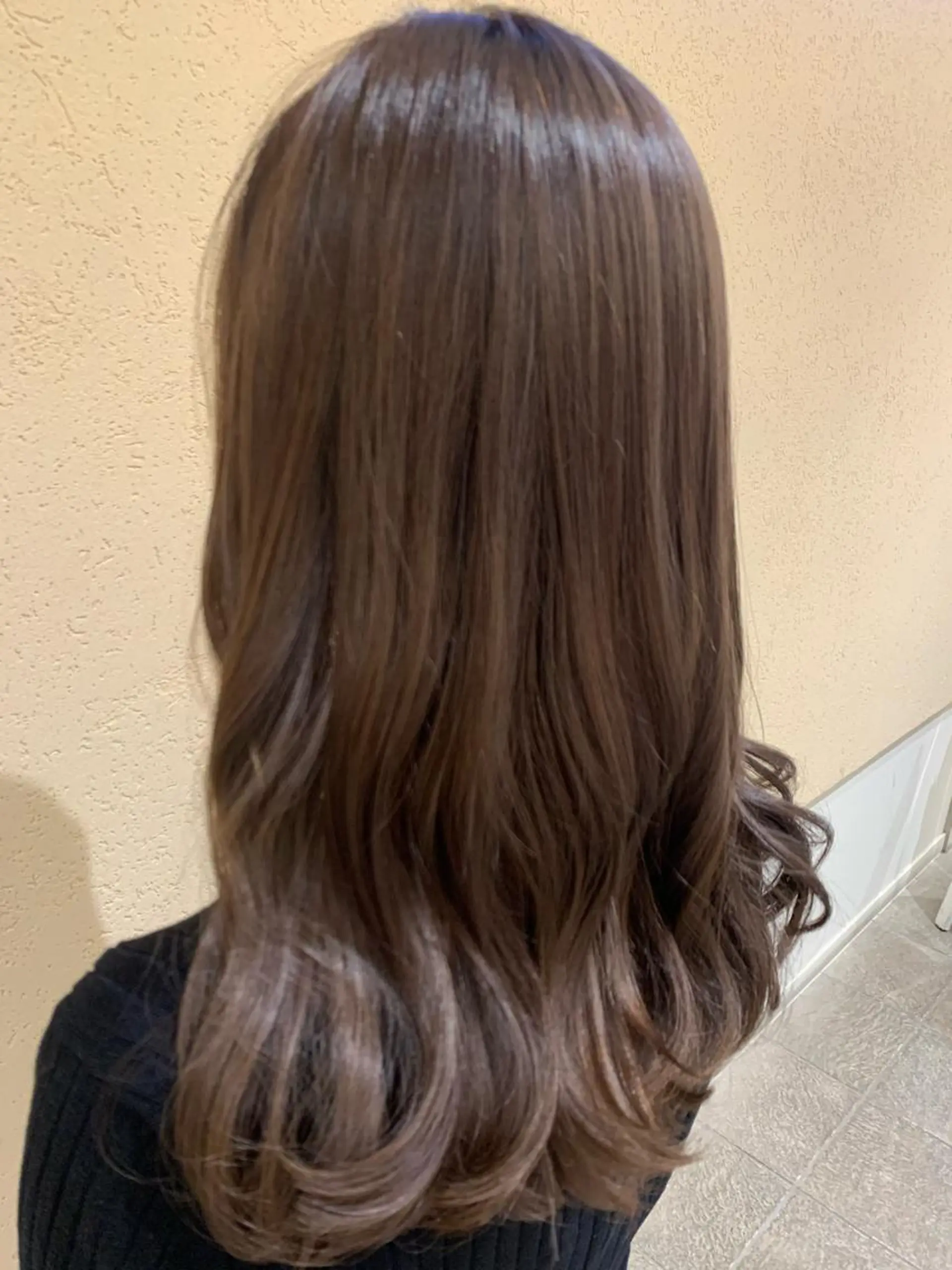 セミロング カラー シャドールーツ美容師 篠原康太のヘアスタイル