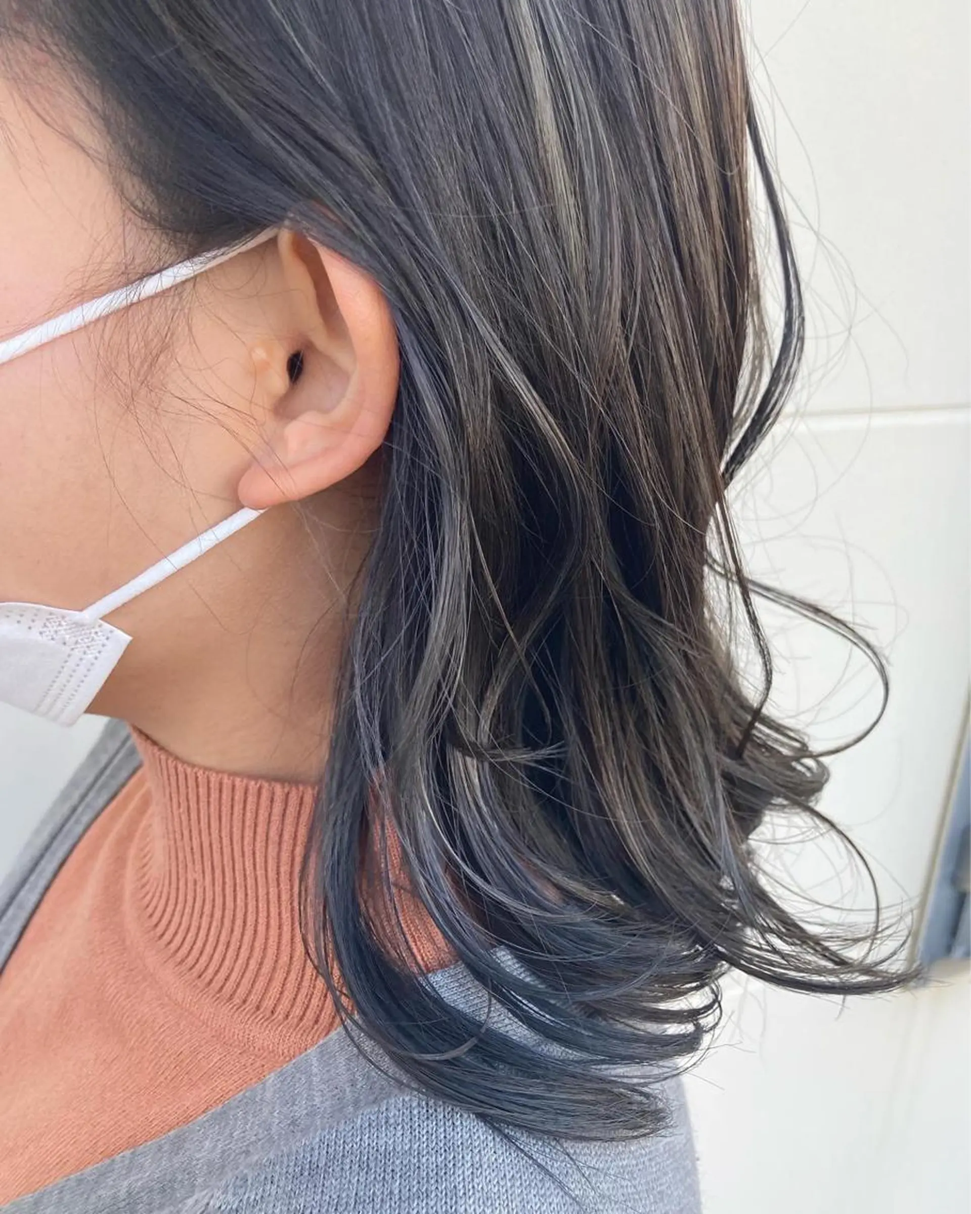 ミディアム カラー ハイライトカラー ハイライト 髪質改善/透明感 カラー/内藤有須加のヘアスタイル