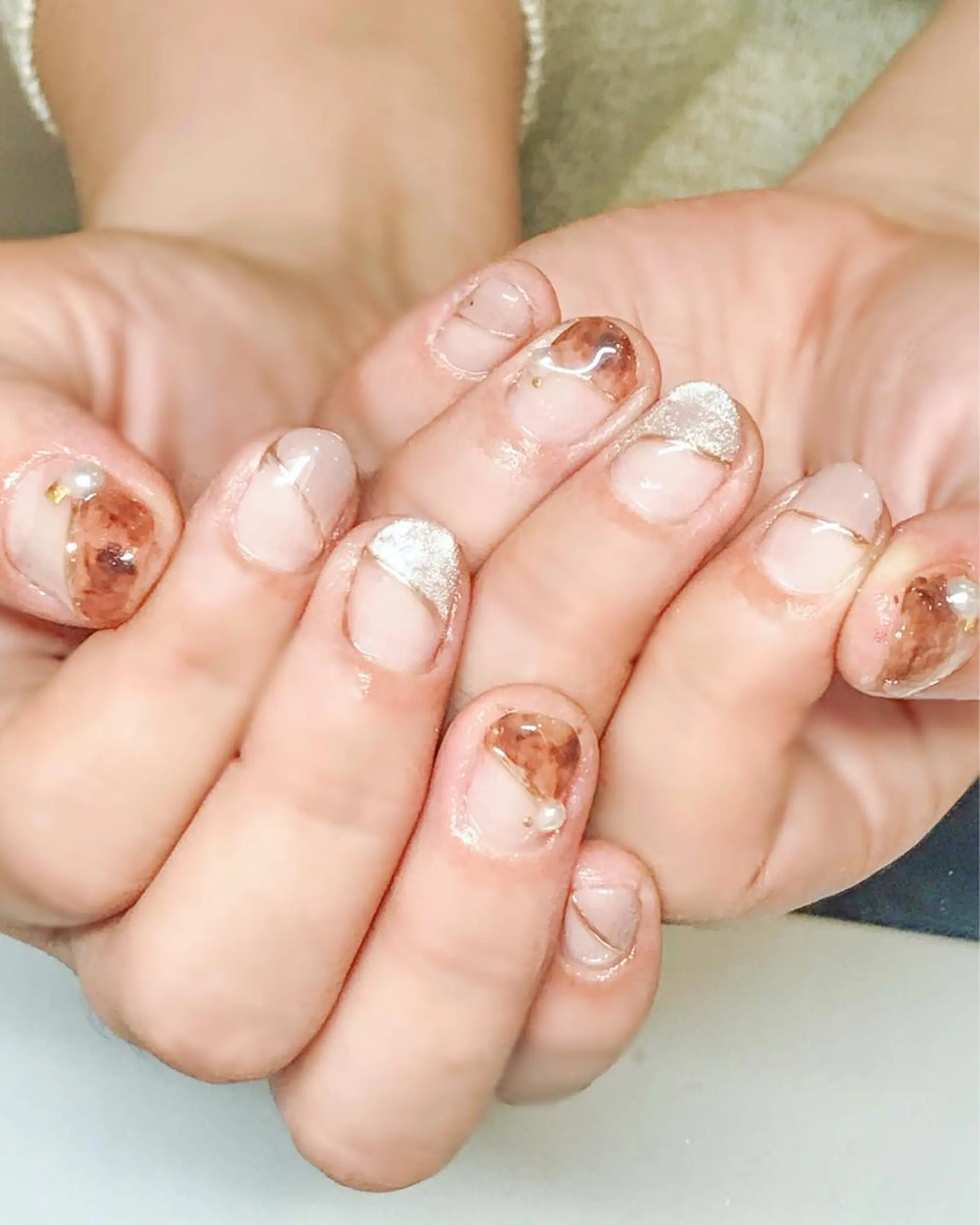 ネイル べっ甲ネイル フレンチネイル ジェルネイル キラキラネイル マグネットネイル Nyanco Nailのネイルデザイン