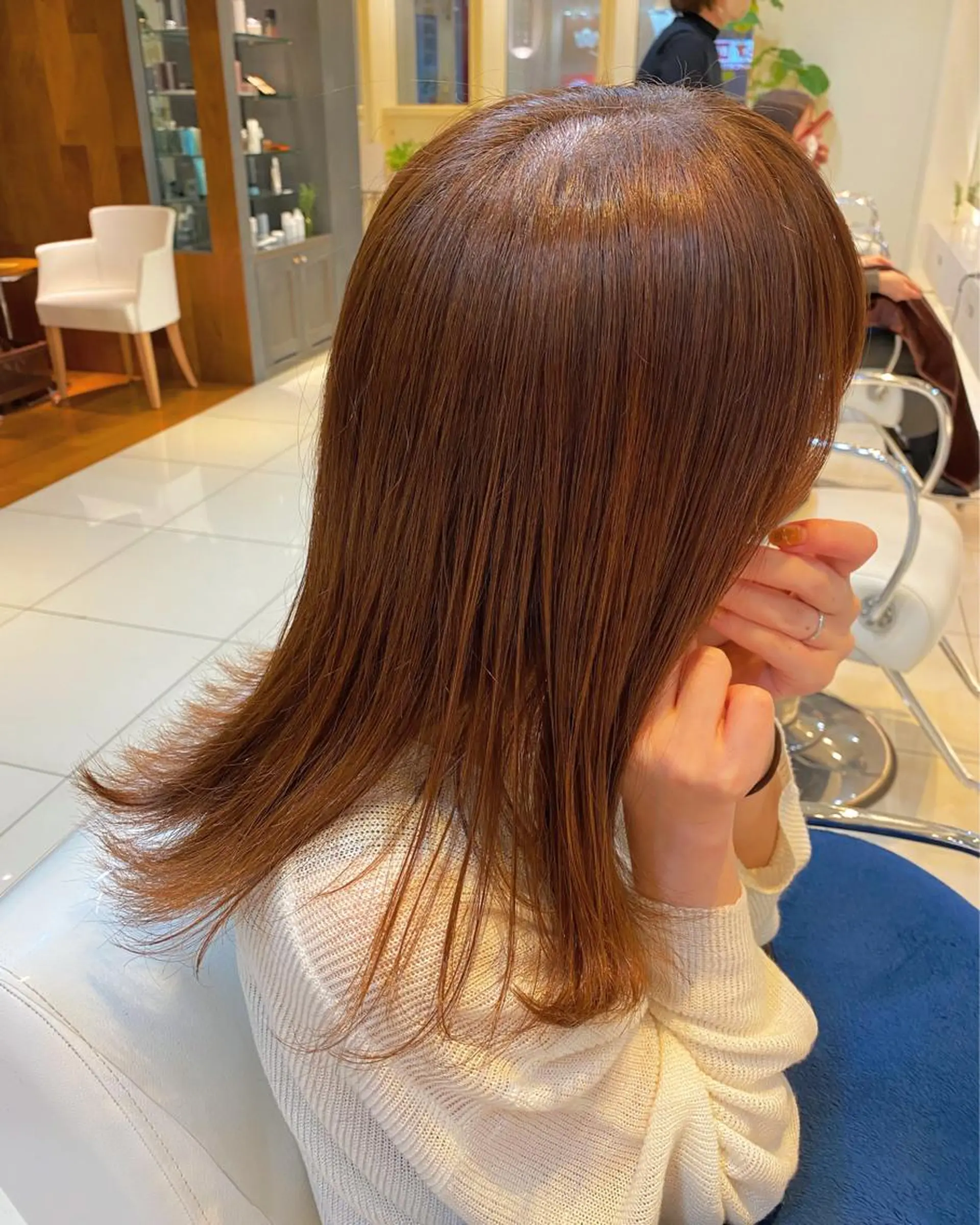 ミディアム オレンジブラウン sea's所属・ヒラカホ/矢場町/ ブリーチ/似合わせのヘアスタイル