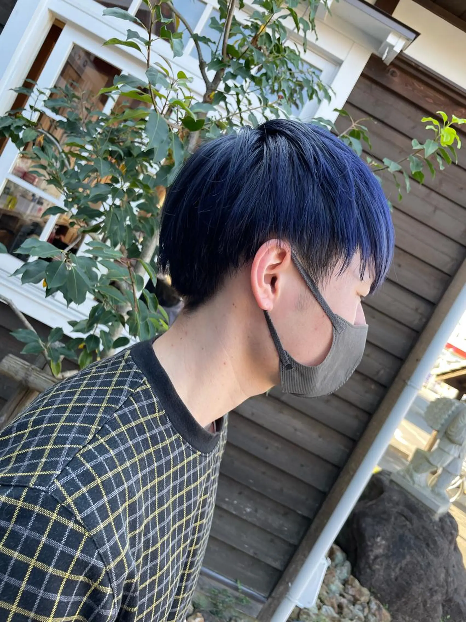 ショート カラー メンズ ブルーカラー ネイビーカラー 足立 悠輔のヘアスタイル