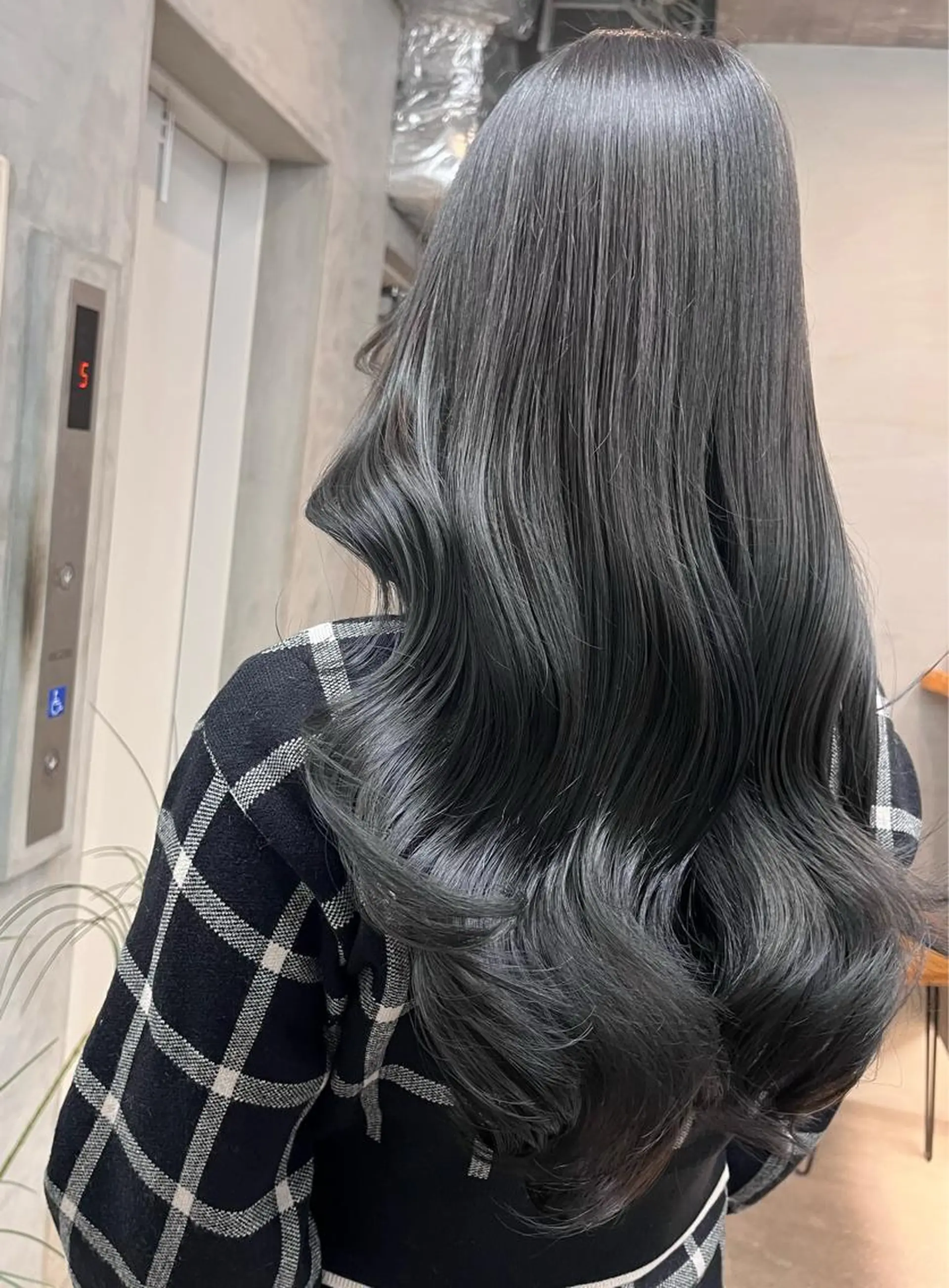 ロング カット ヘアカラー トリートメント マンツーマン／韓国 ヘア‎Amiのヘアスタイル
