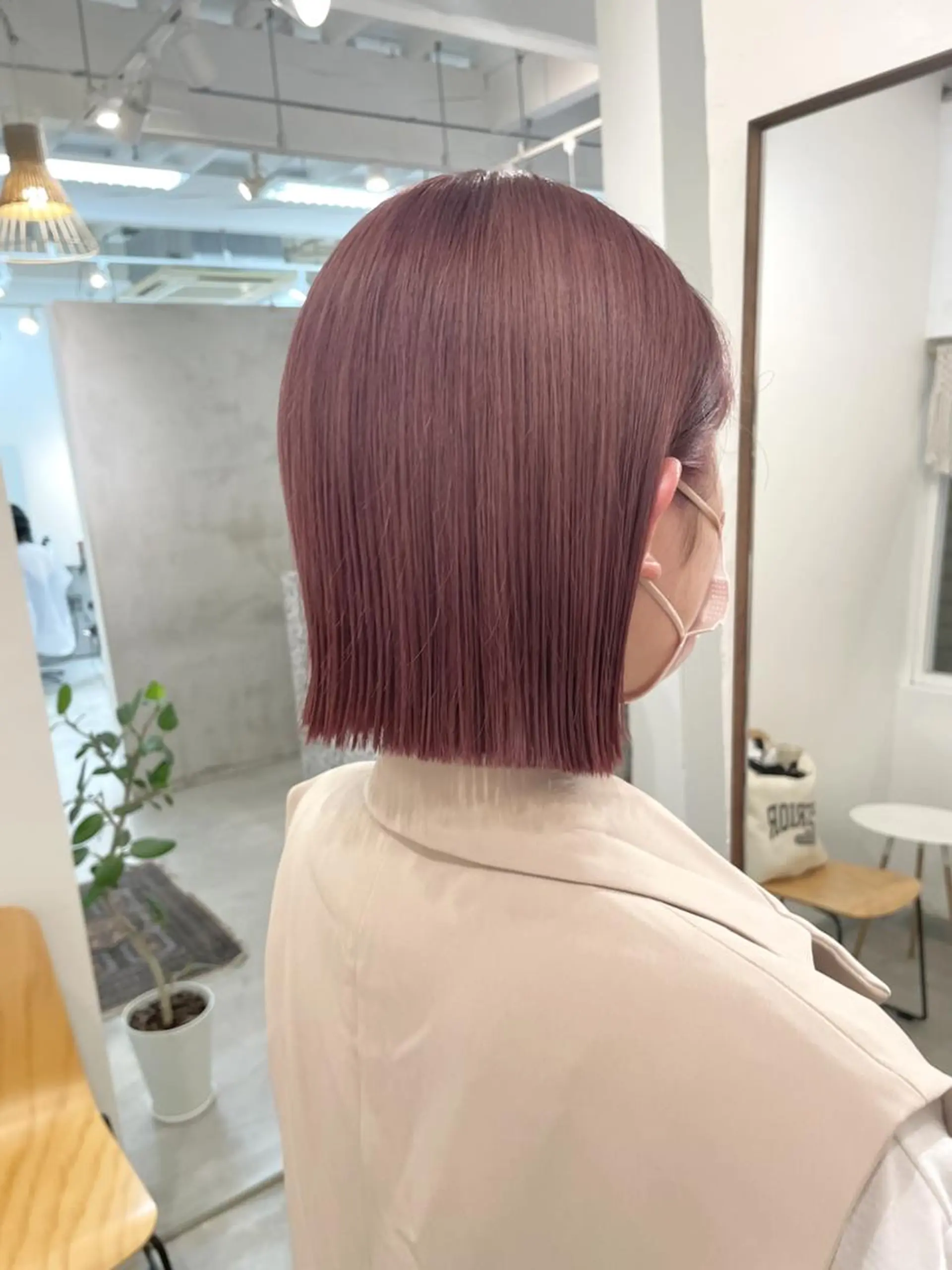 ミディアム カラー ブリーチ ケアブリーチ ピンクカラー ヘアカラー ブリーチカラーが人気 onnuのヘアスタイル