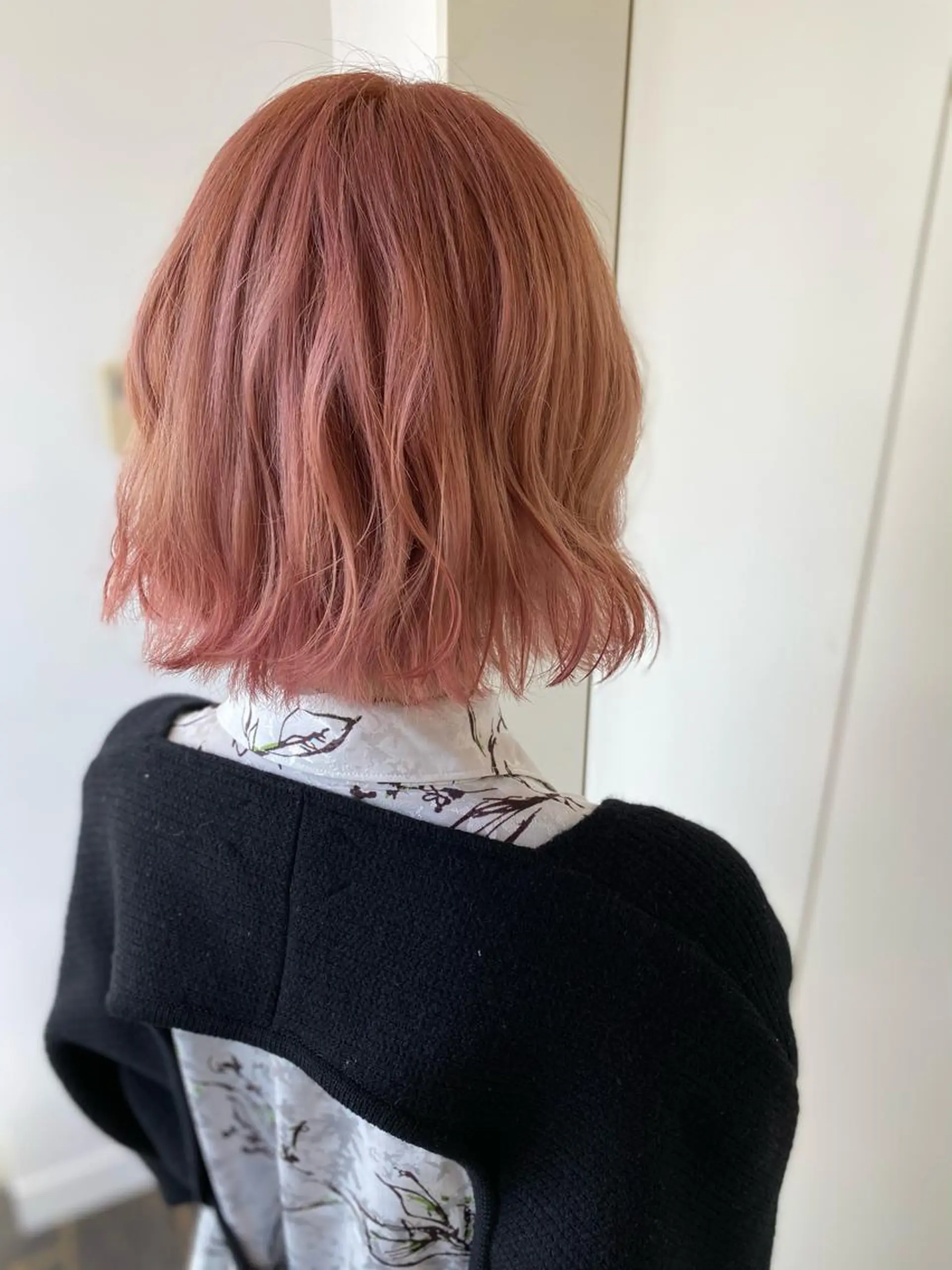 ミディアム 田中 優のヘアスタイル