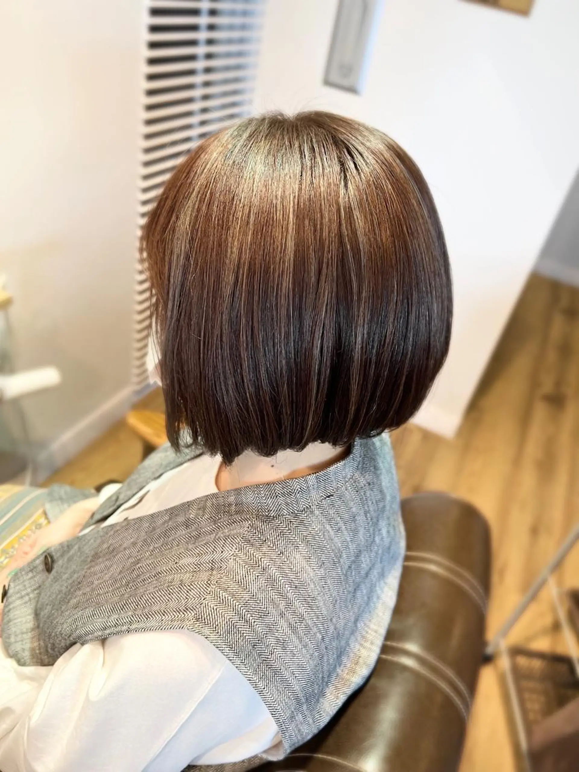 ショート カラー ハイライトカラー ハイライト ヘアカラー トリートメント 堀 望美のヘアスタイル