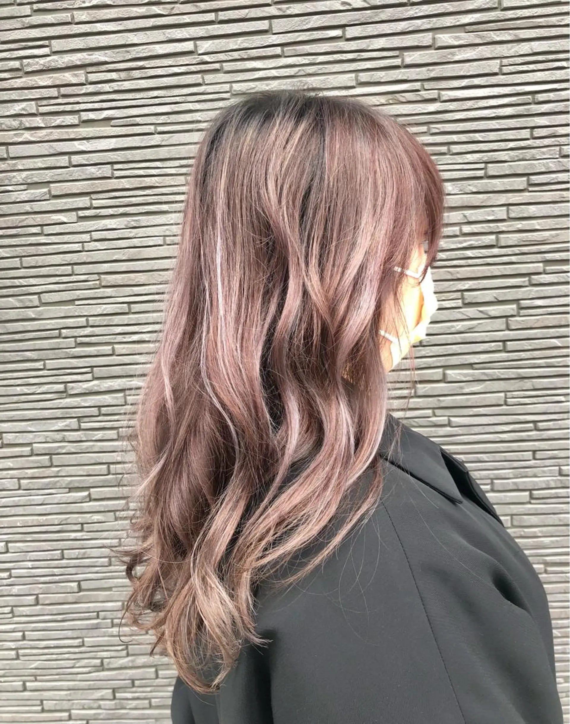 ロング カラー ハイライトカラー ピンクカラー ハイライト レイヤー/韓国 ハイトーン興津史弥のヘアスタイル