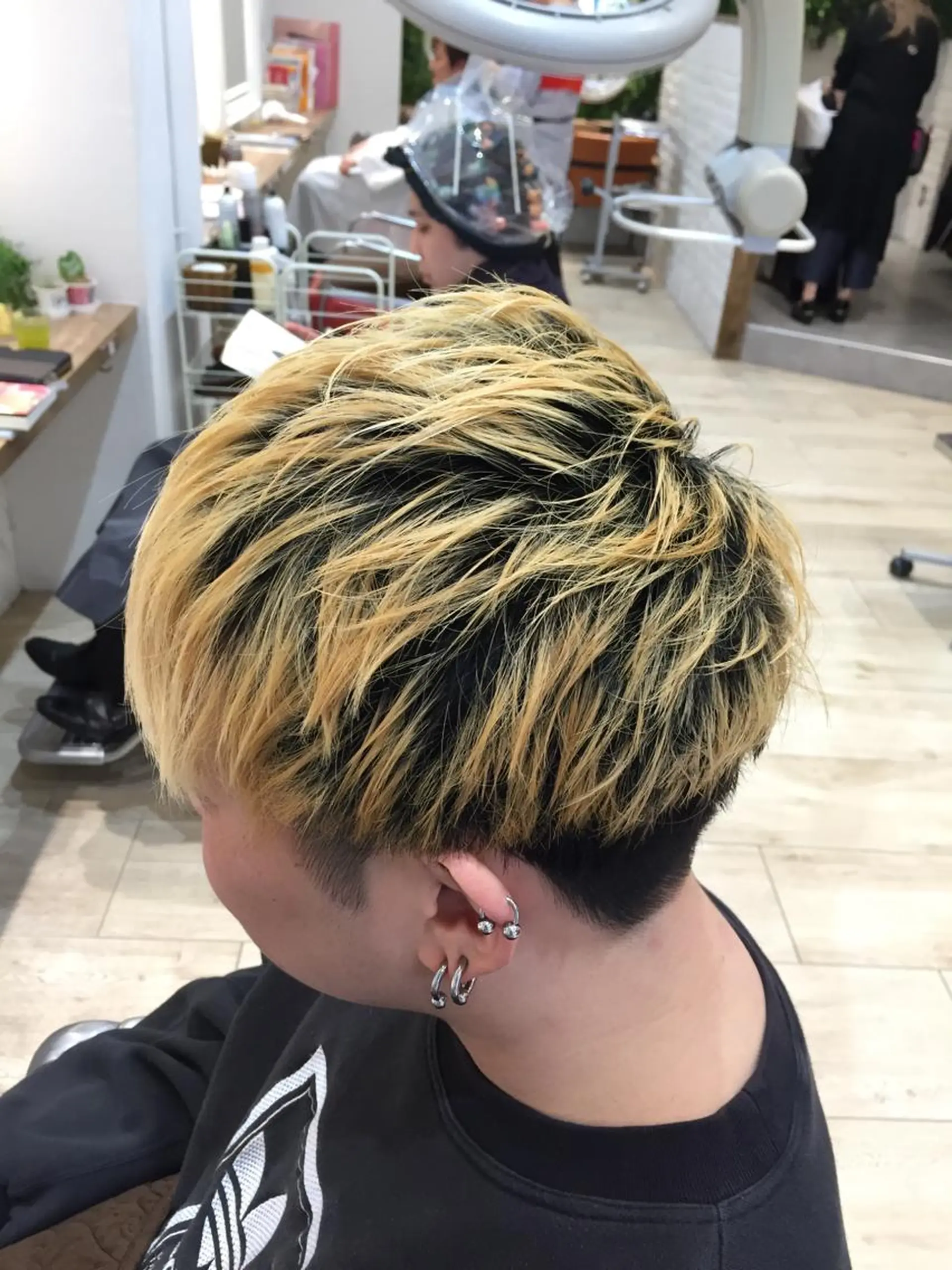 ショート メンズ 吉岡 三四朗のヘアスタイル