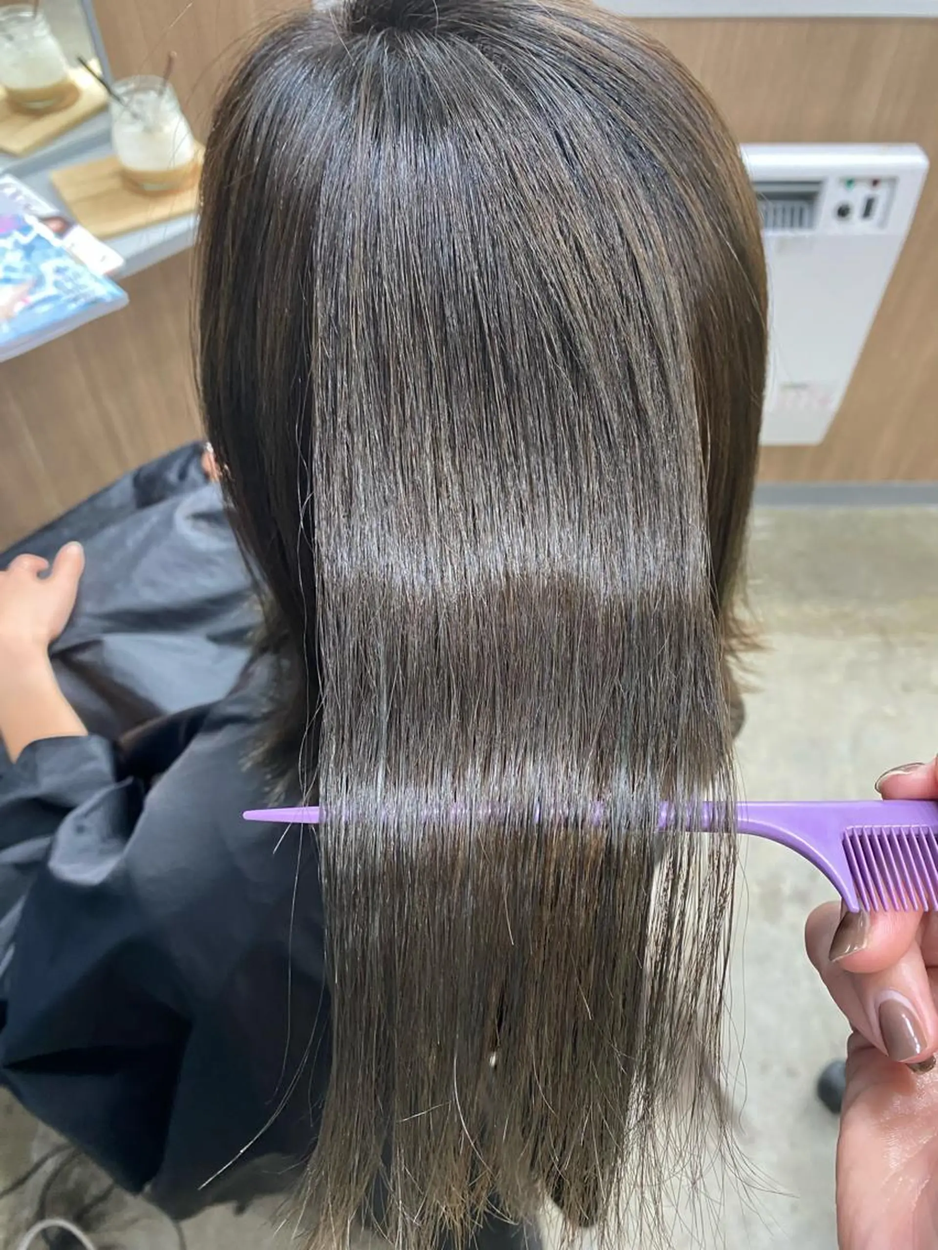 セミロング SOAR所属・【髪質改善・コテ巻き パーマ】　長浜千紘のヘアスタイル