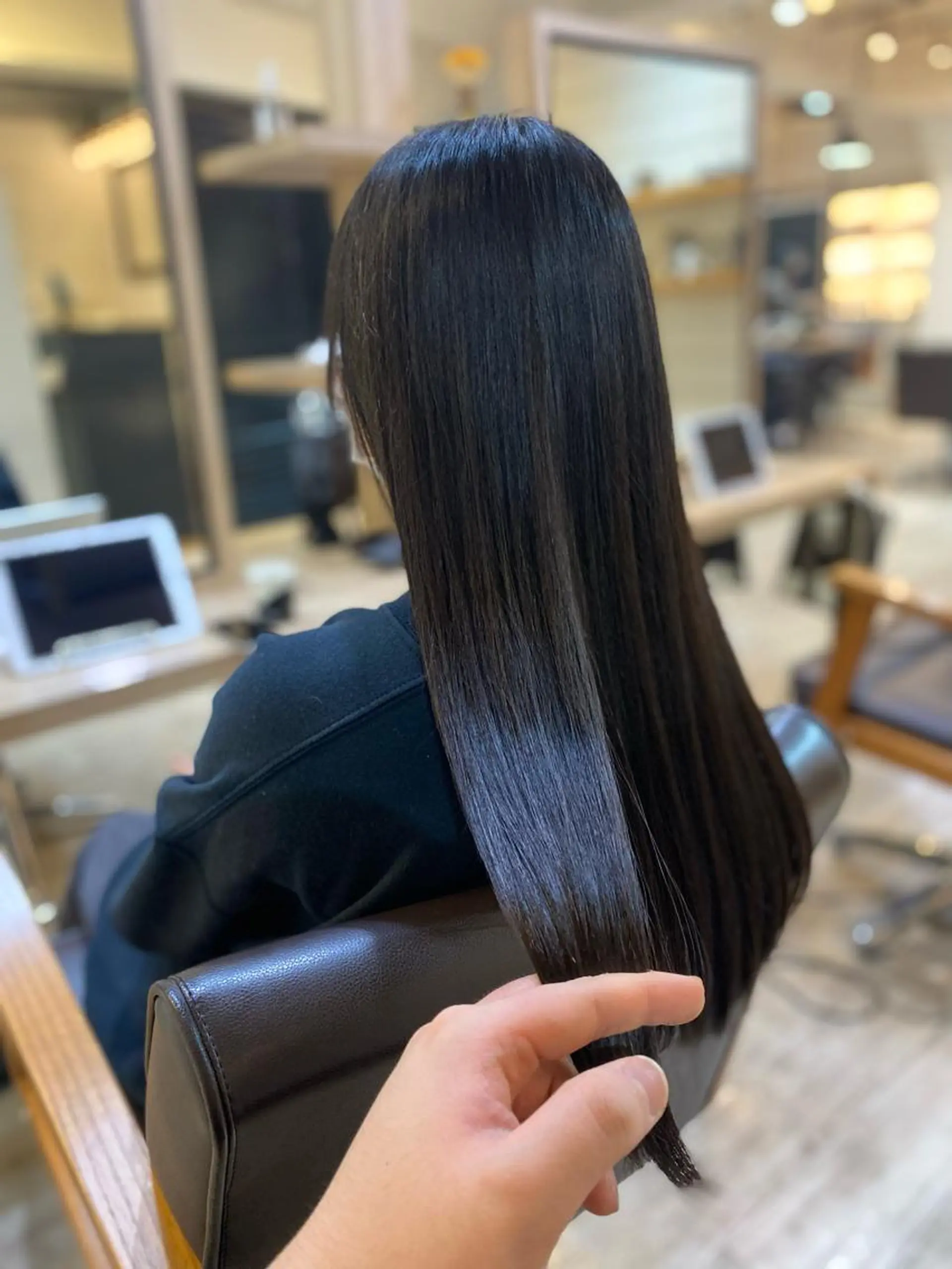 ロング カット 縮毛矯正 ヨシダ フミノリのヘアスタイル