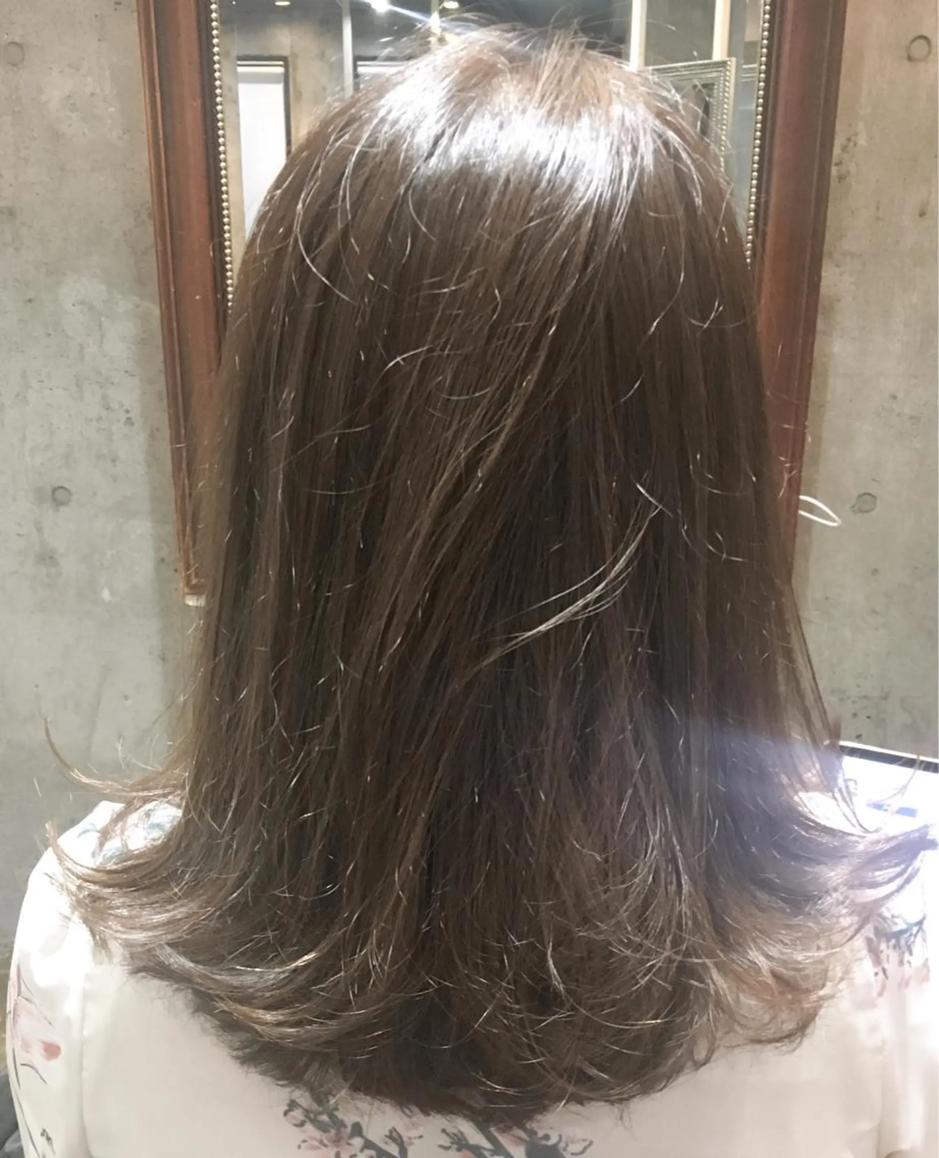 ミディアム カラー ダブルカラー グレージュ 外国人風カラー 北條 優輝のヘアスタイル