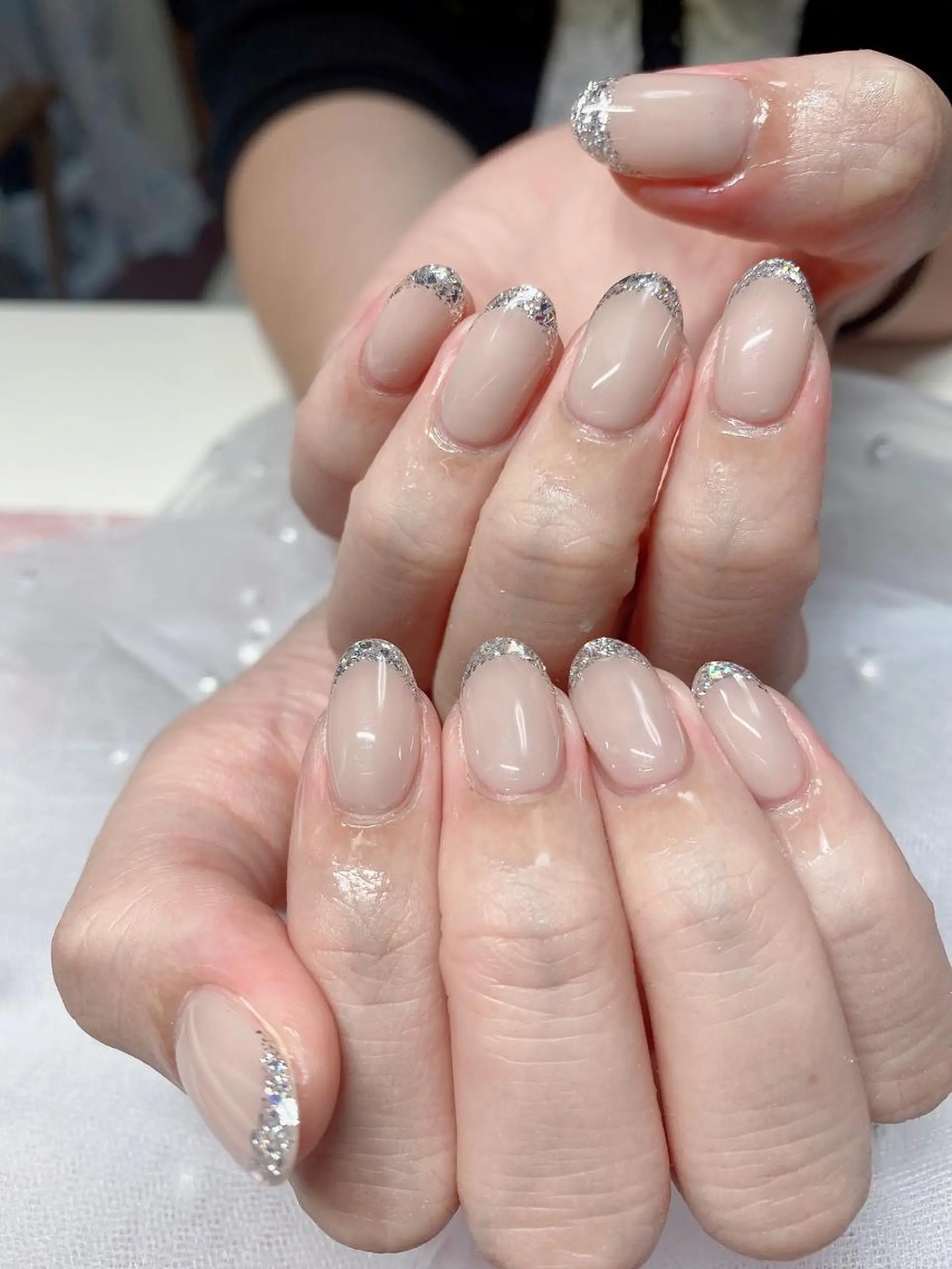 ネイル アートネイル フレンチネイル ガラスフレンチ シンプルネイル Jasmine nailsalon所属・ジャスミン ネイルサロンのネイルデザイン