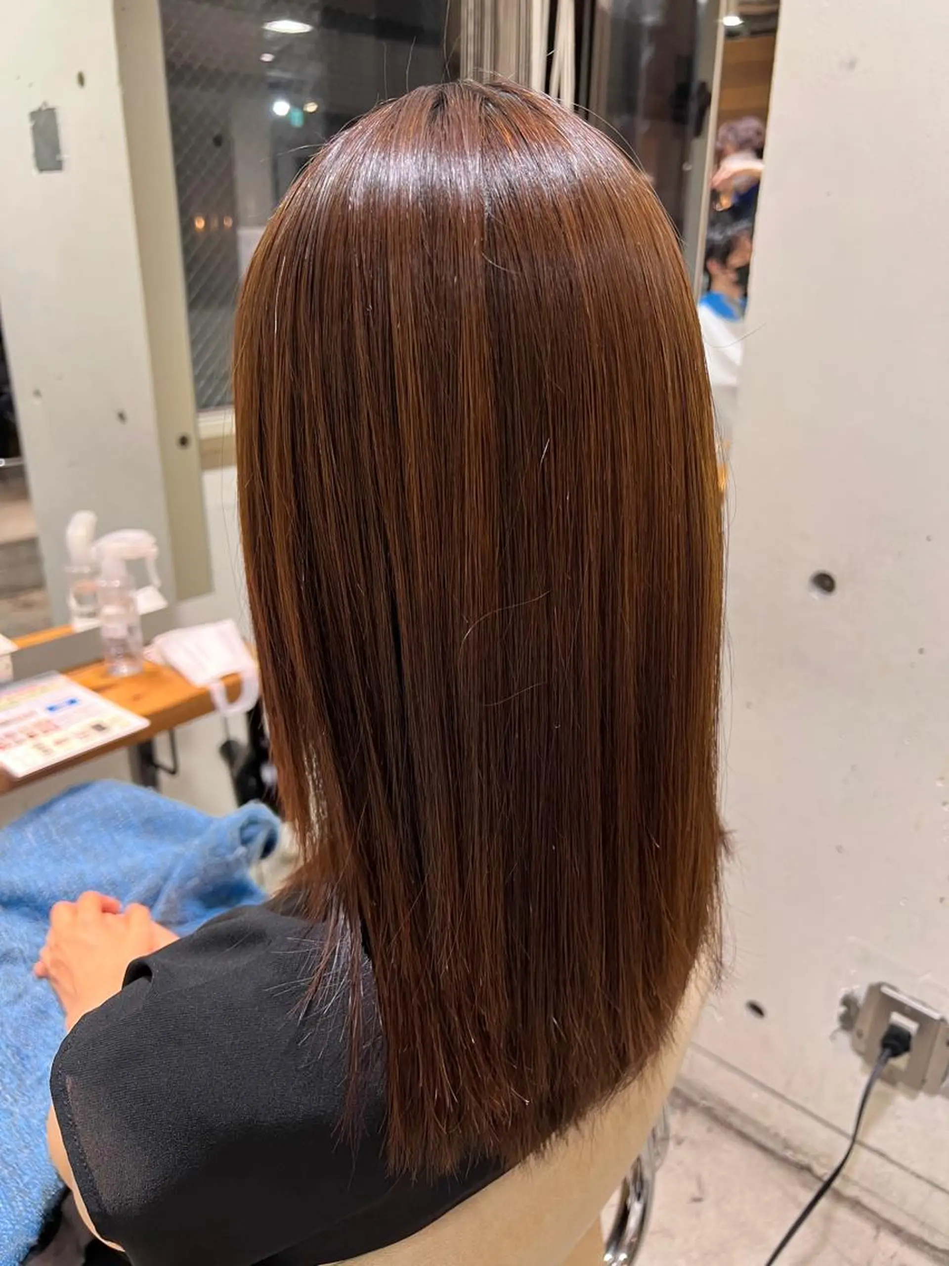 セミロング 圧倒的透明感カラー ⭐️NAOKIのヘアスタイル