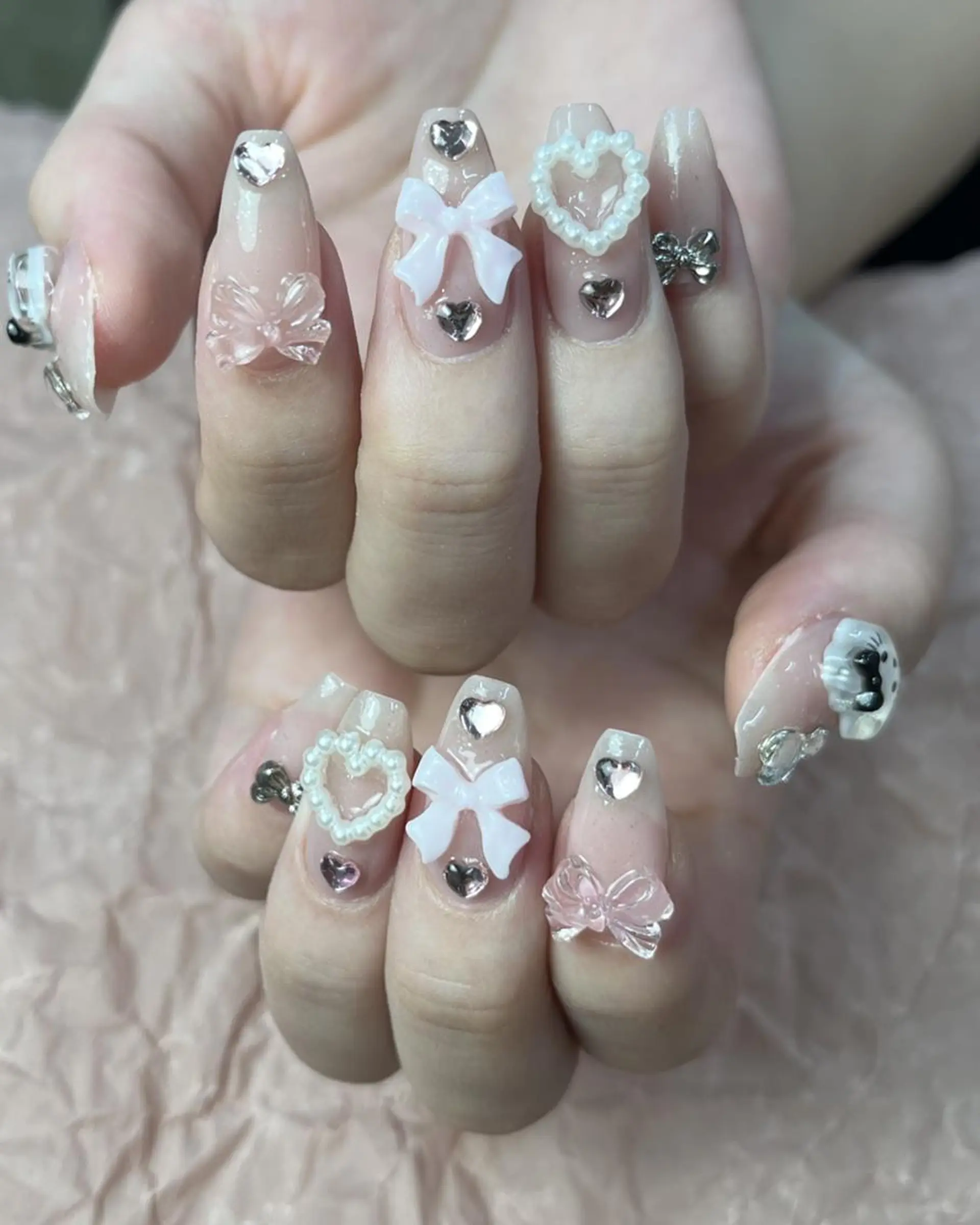 ネイル ハンドネイル ToliyDeliy Keilyのネイルデザイン