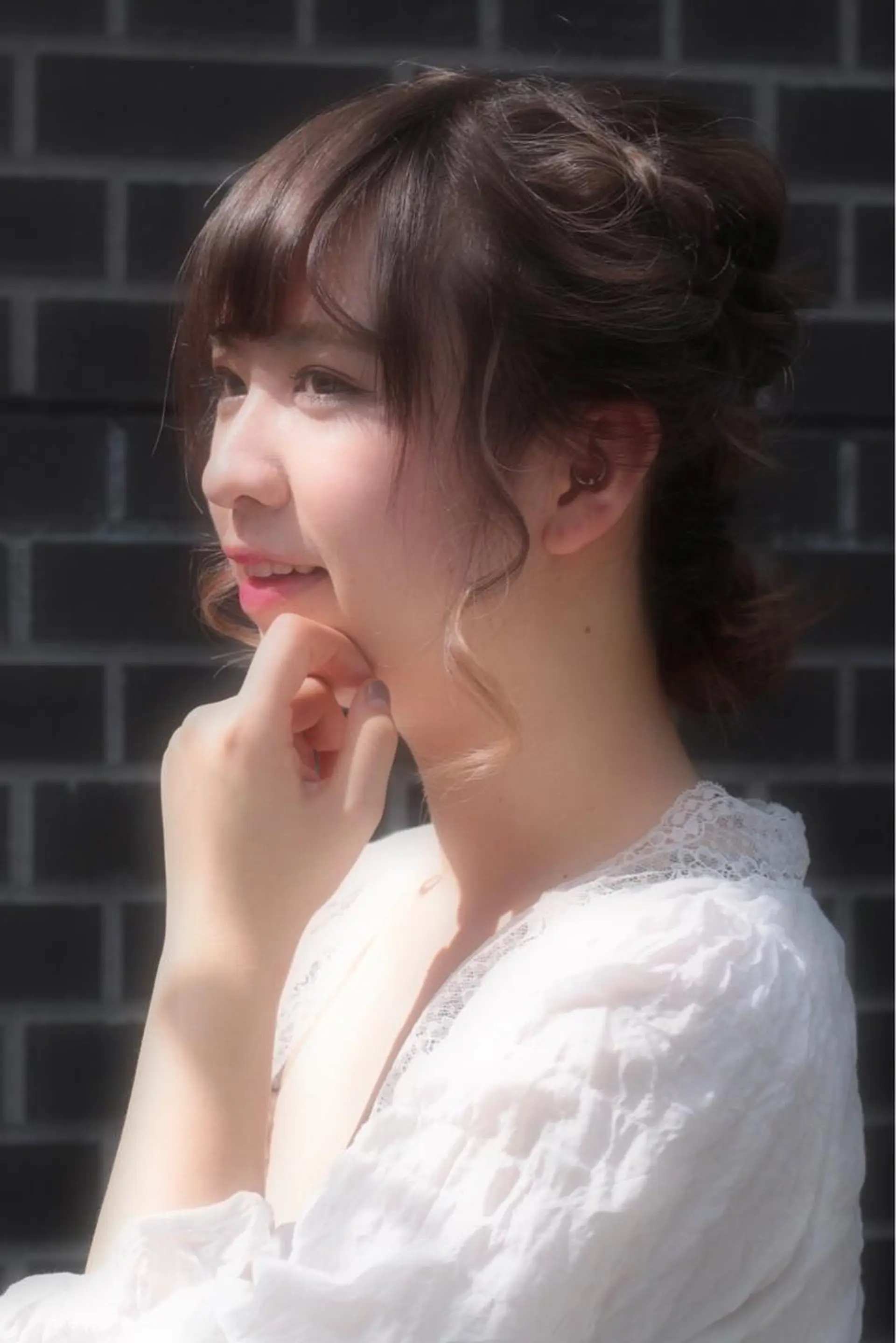 ヘアアレンジ FÜRSTIN所属・西村大悟 ブリーチ縮毛矯正のヘアスタイル