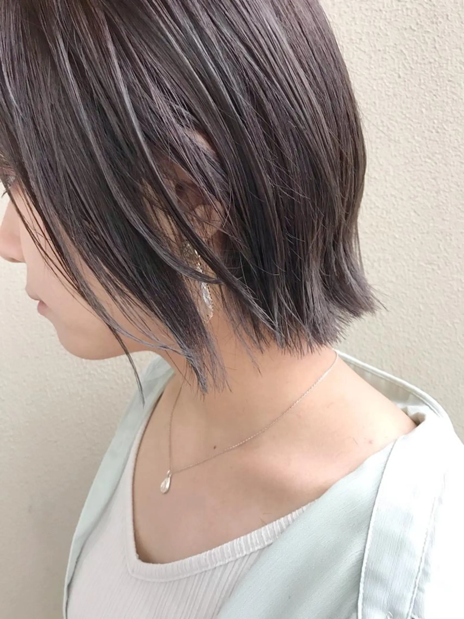 ショート ハイライト カット ヘアカラー カラーリスト菅野 竜矢🌈のヘアスタイル