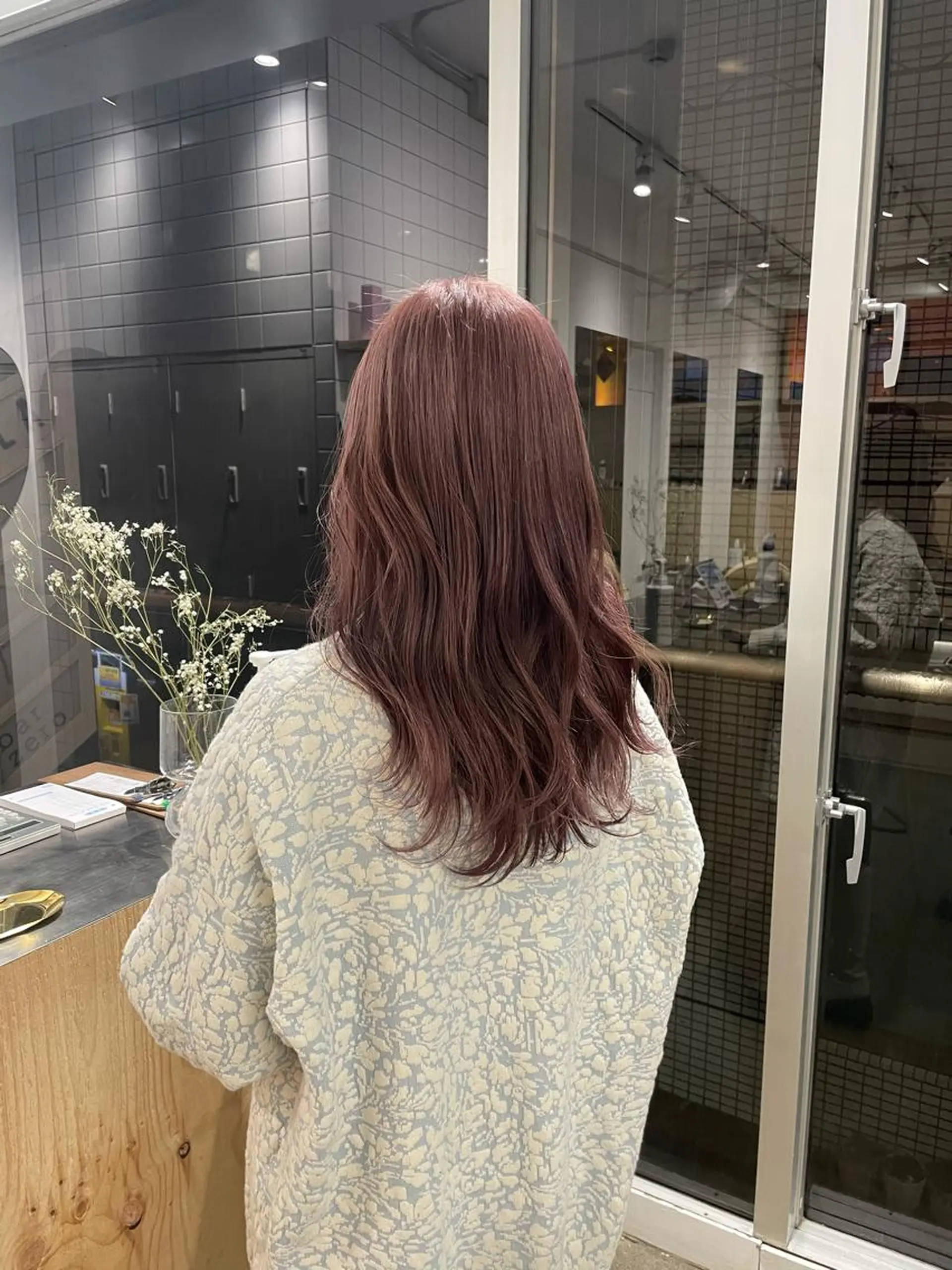 ロング カラー アッシュ ベージュカラー ブリーチ ピンクカラー ピンクアッシュ 🪞♡韓国風スタイル MISATO🪞♡のヘアスタイル