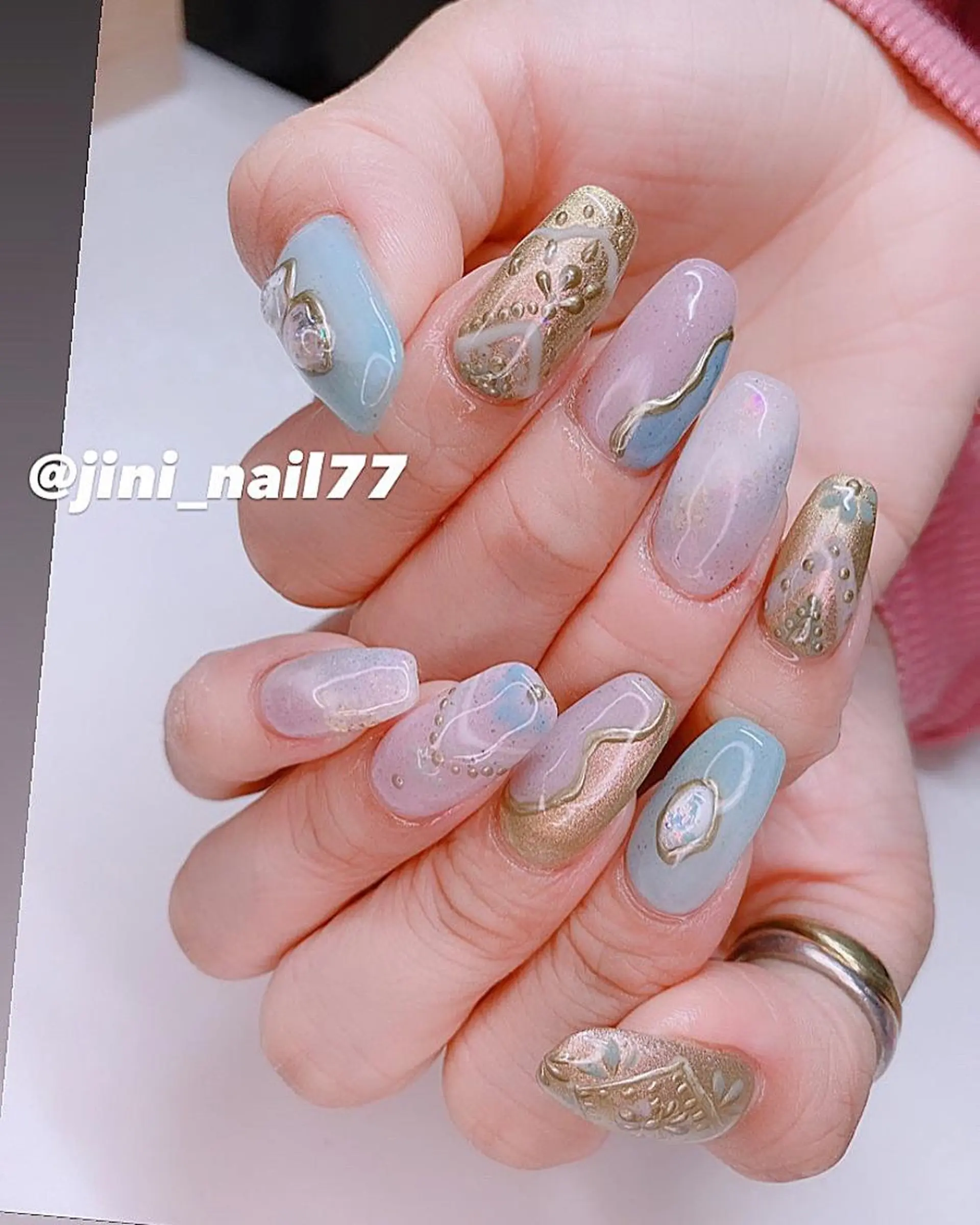 ネイル ハンドネイル JINI NAIL所属・ジニ ネイルのネイルデザイン