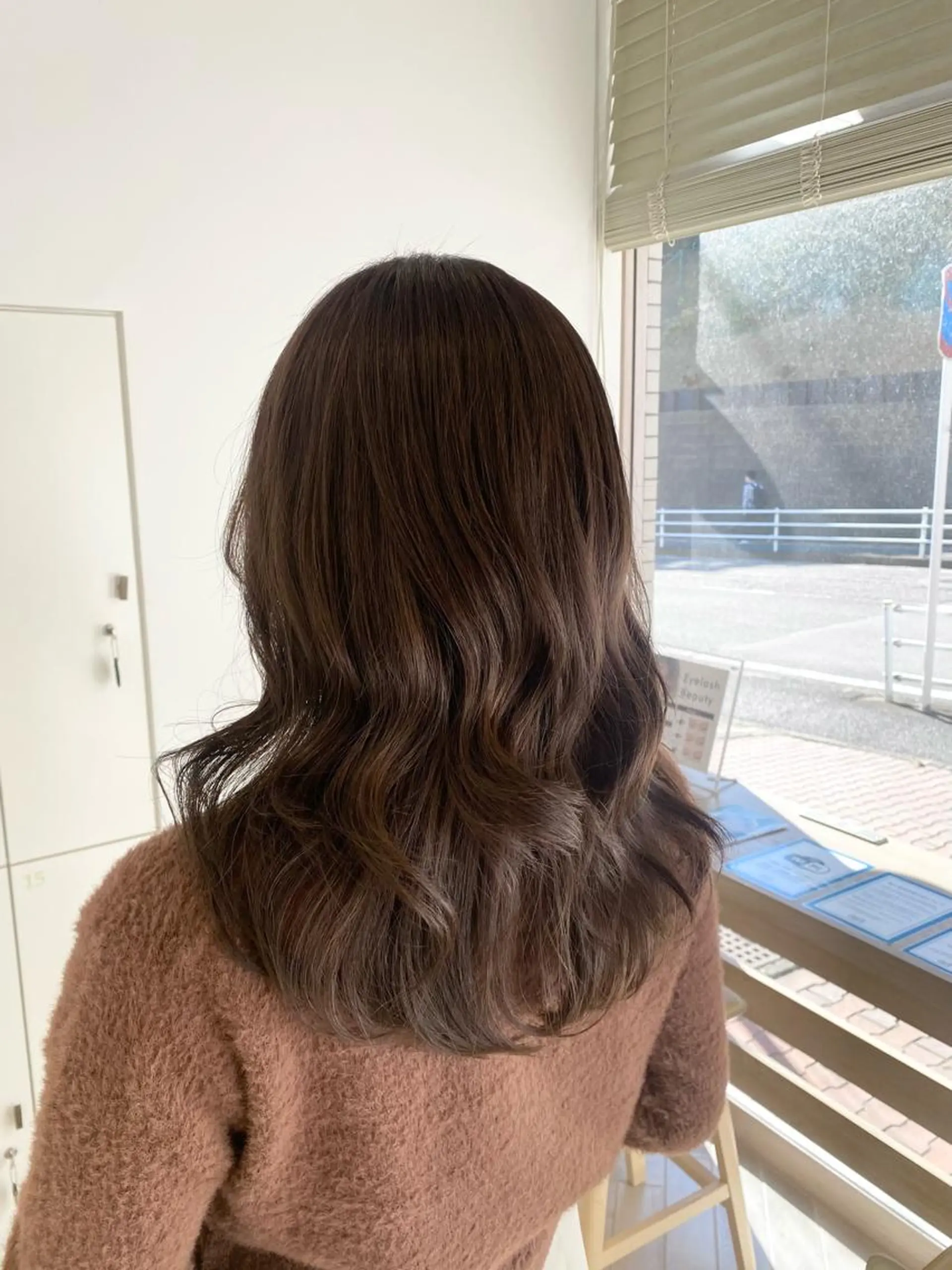 ロング カラー ベージュカラー ヘアカラー トリートメント motel所属・モデルや芸能人も通う ✨マンツーマンサロンのヘアスタイル