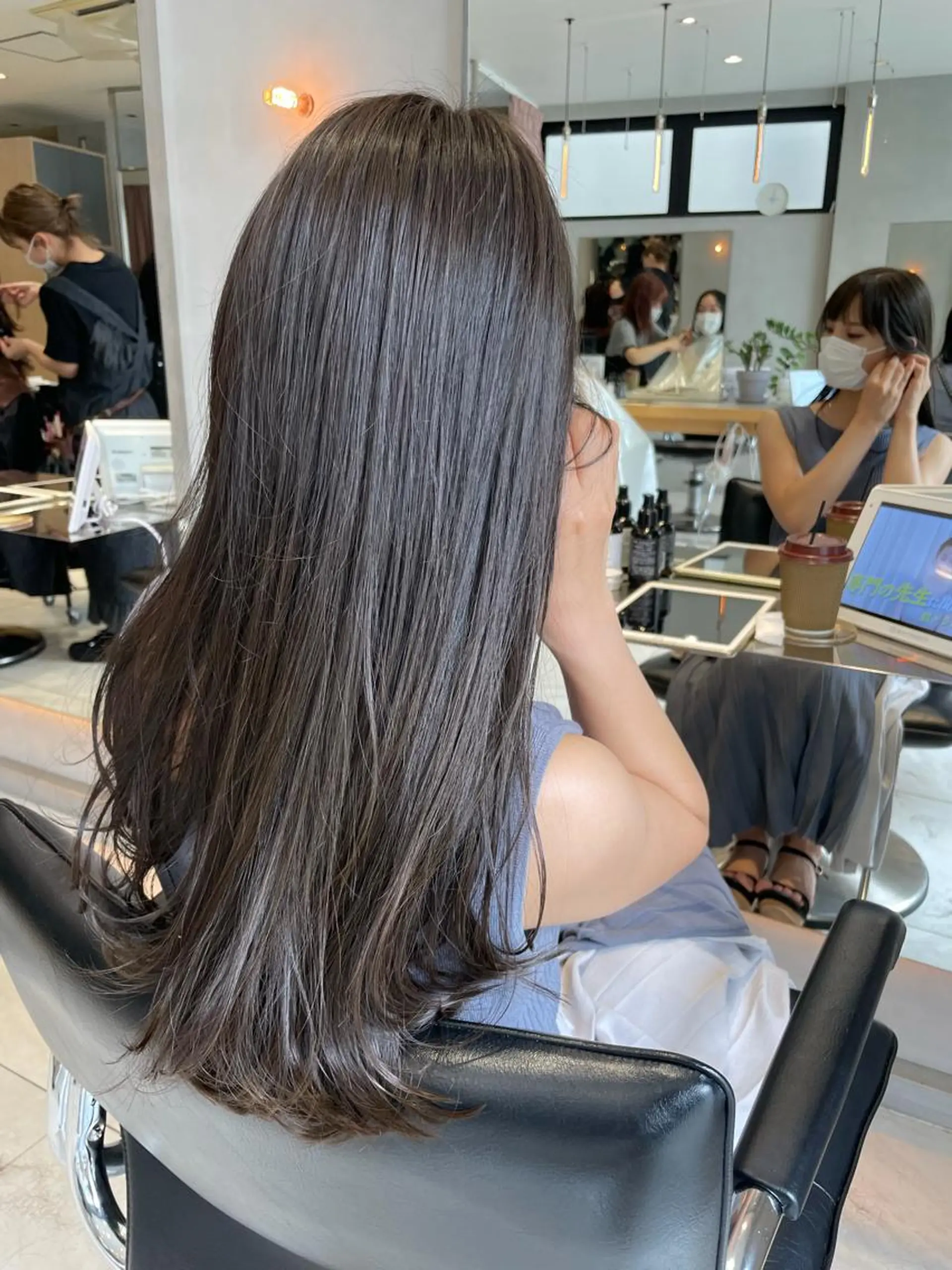 ロング カラー カット ヘアカラー トリートメント 柔らか透け感カラー 🌿ムロヤリョウスケのヘアスタイル