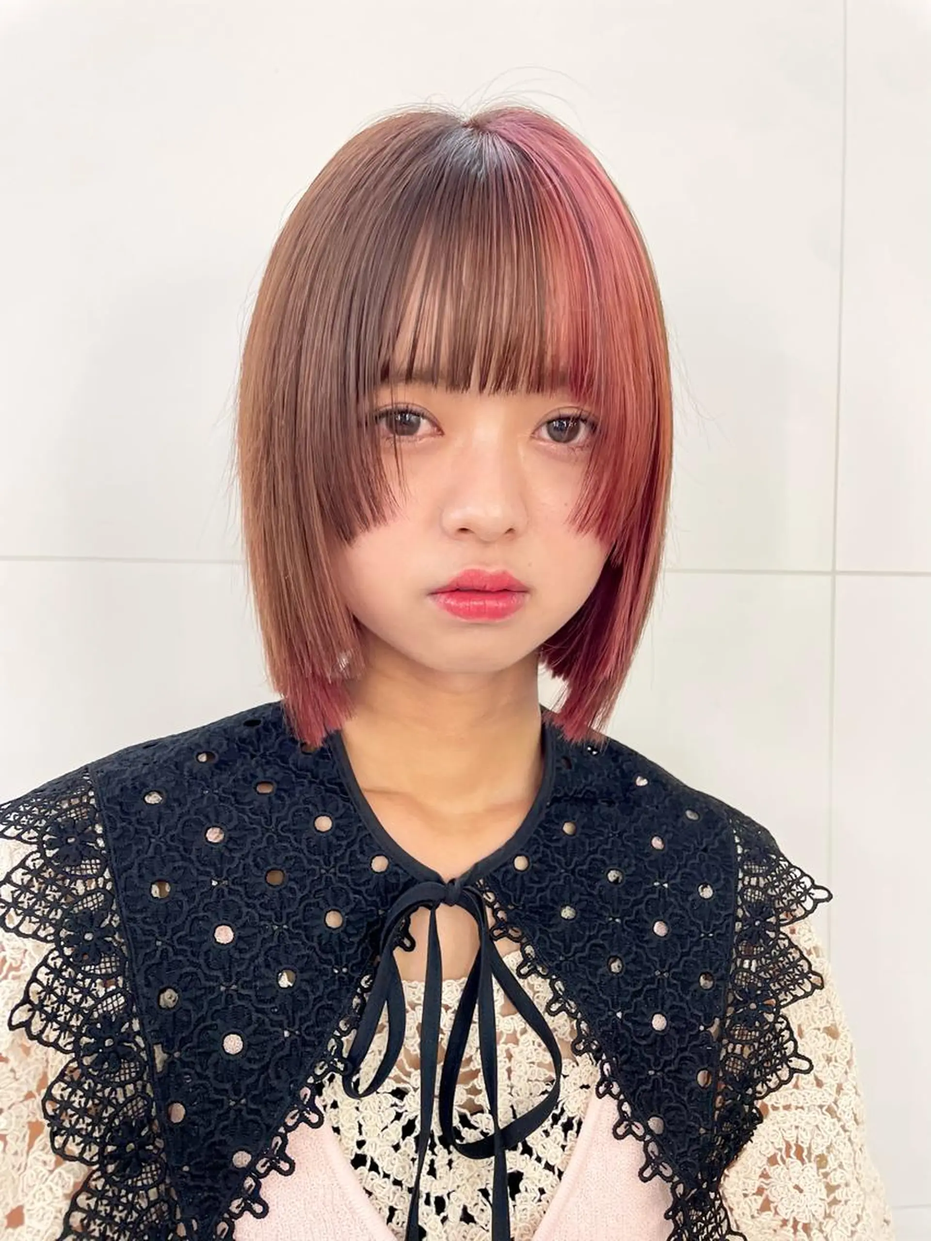 ミディアム カット ヘアカラー nuu 栄所属・🧸SAKI🎀 韓国レイヤーのヘアスタイル