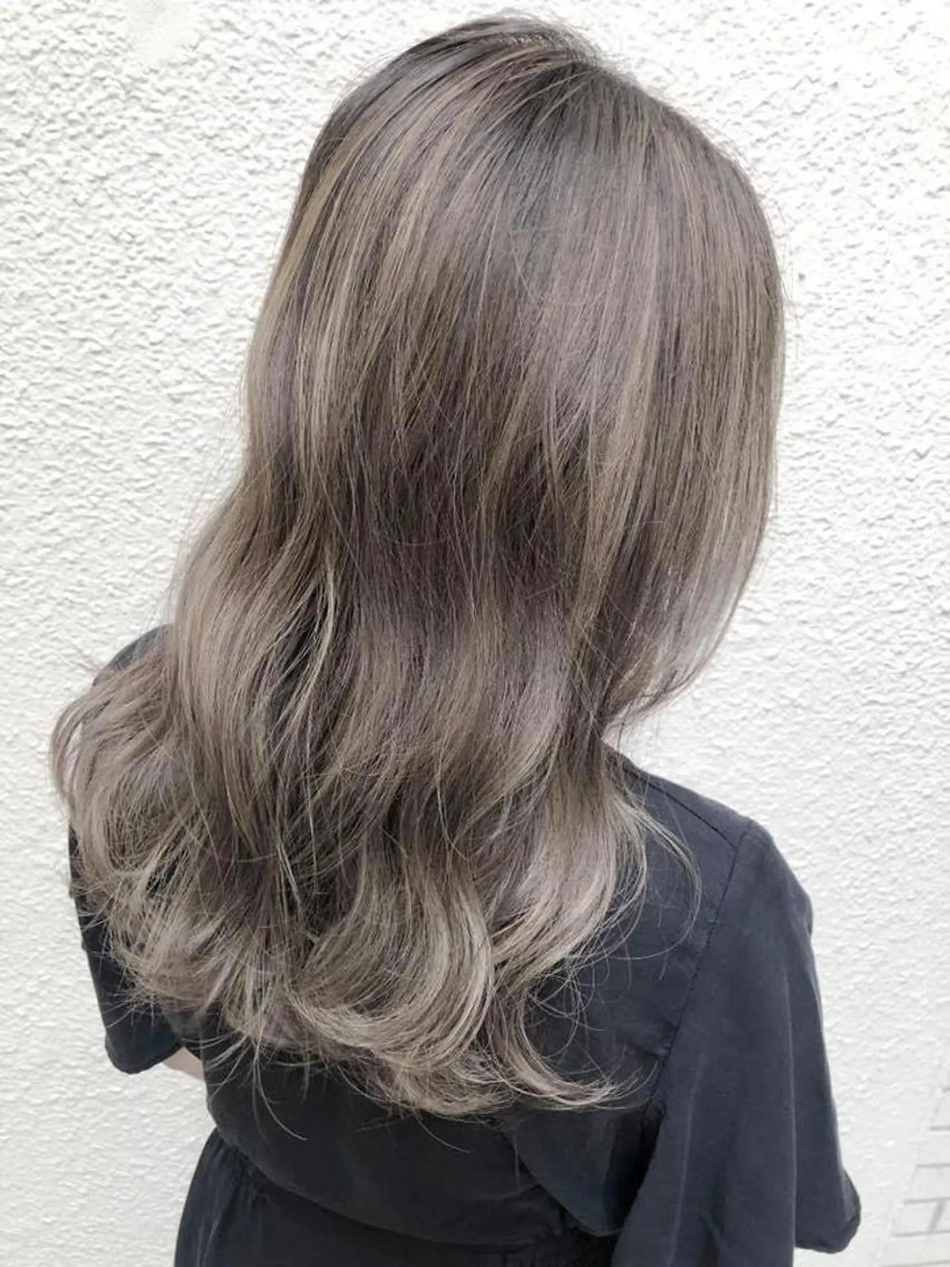 ロング カラー ヘアカラー トリートメント FERIAあべの KARINのヘアスタイル