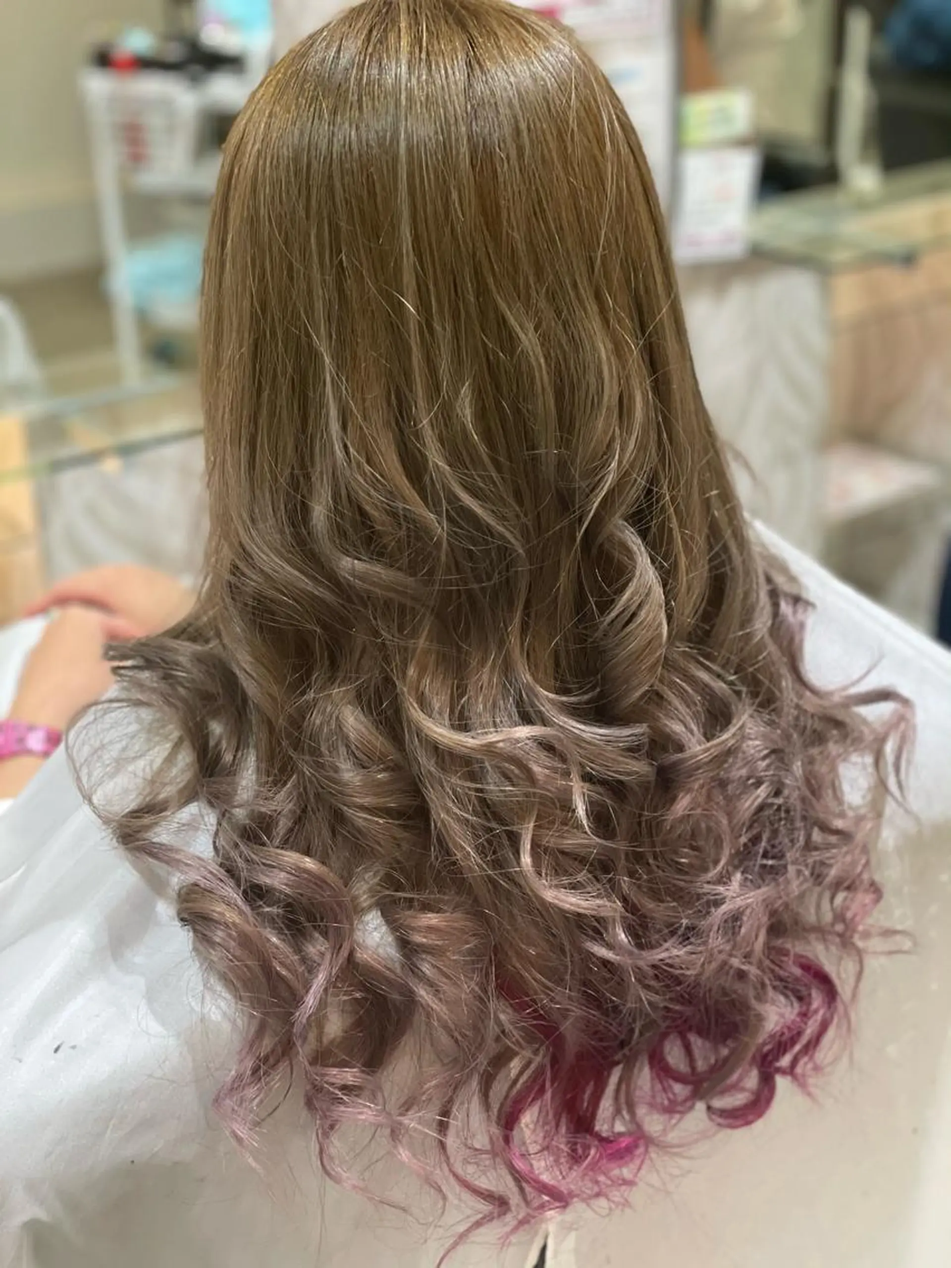 ロング moana大宮所属・mio ☆のヘアスタイル