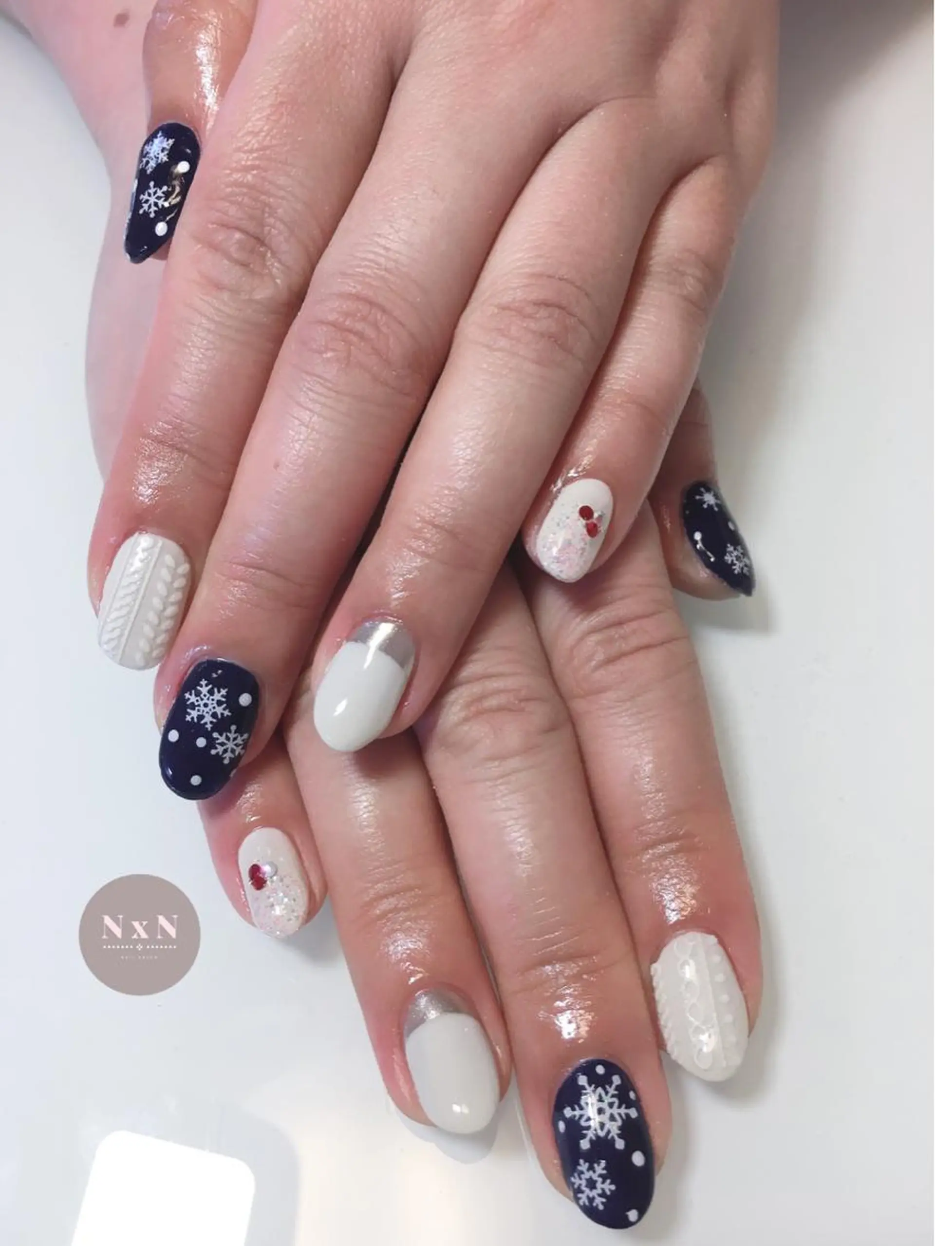 ネイル フレンチネイル ジェルネイル ミラーネイル ネイビー ぷっくりネイル nail salon N×Nのネイルデザイン