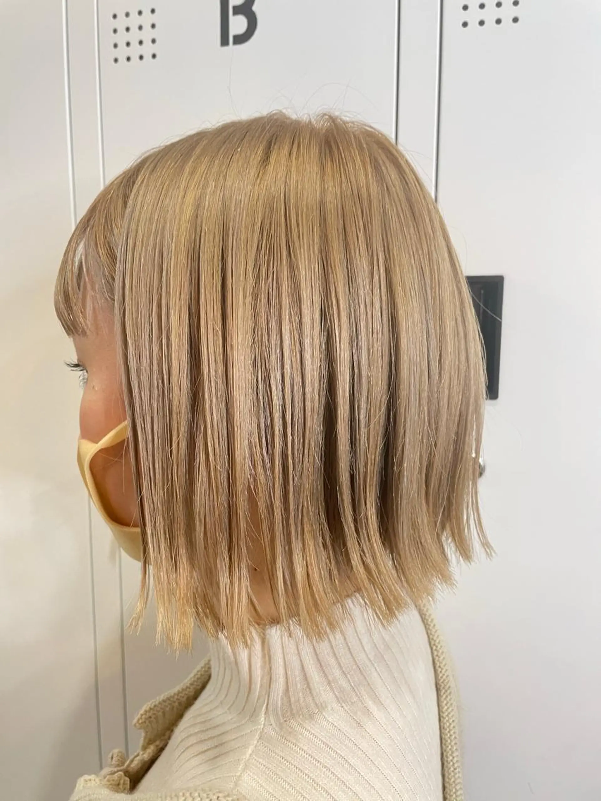 ショート パーソナルカラー 藤本夢のヘアスタイル