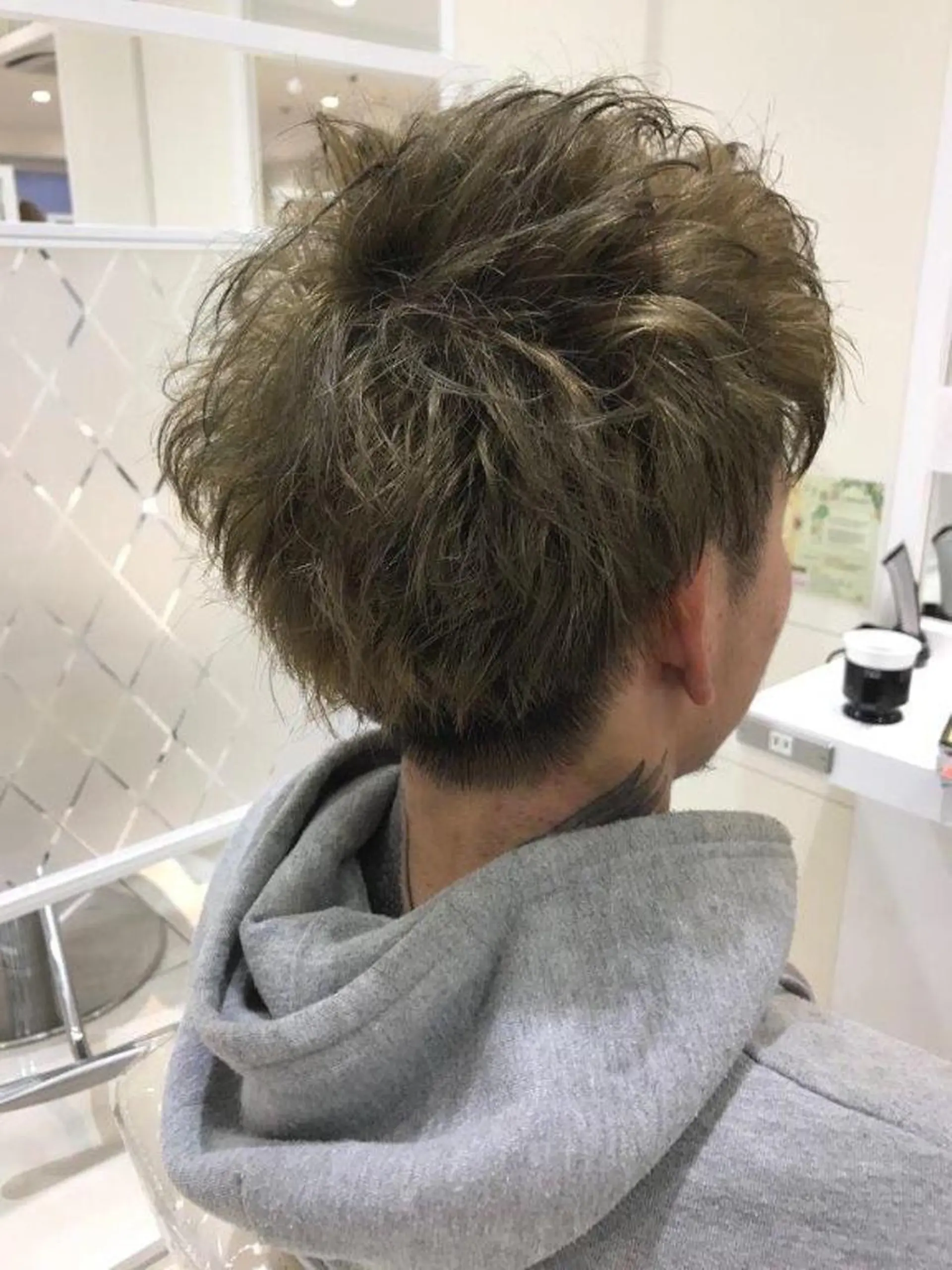 ショート カット Ash 中岡ゆうたのヘアスタイル