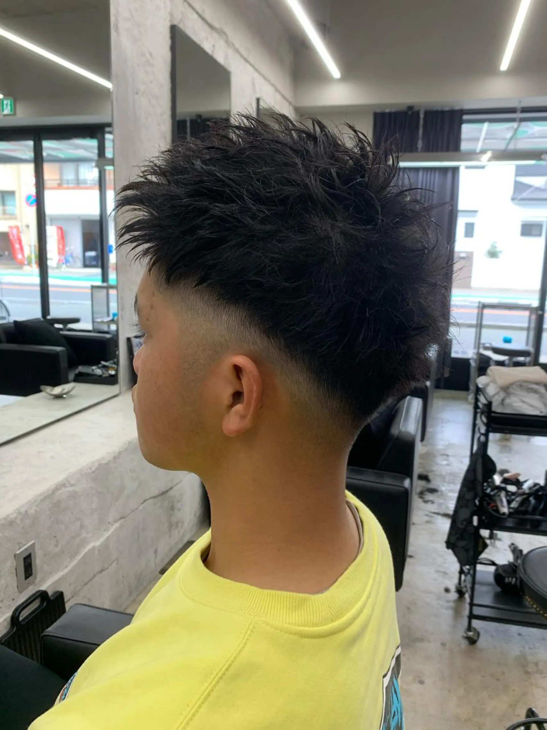 メンズ フェードカット レイヤーカット TAIKIのヘアスタイル