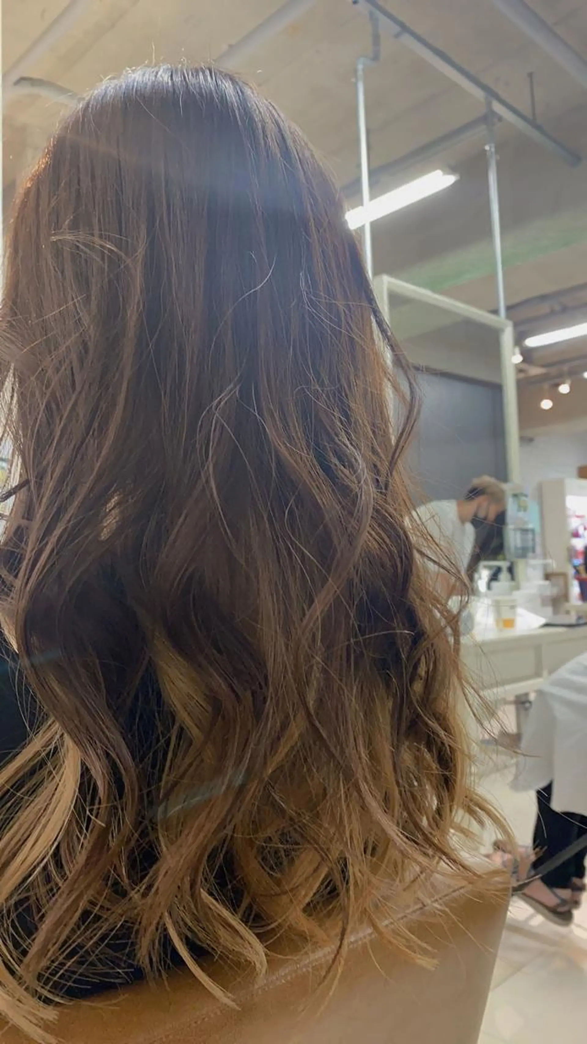 ロング カット ヘアカラー パーマ トリートメント ヘッドスパ 理想のツヤ髪へ 👼谷山　潮音👼のヘアスタイル