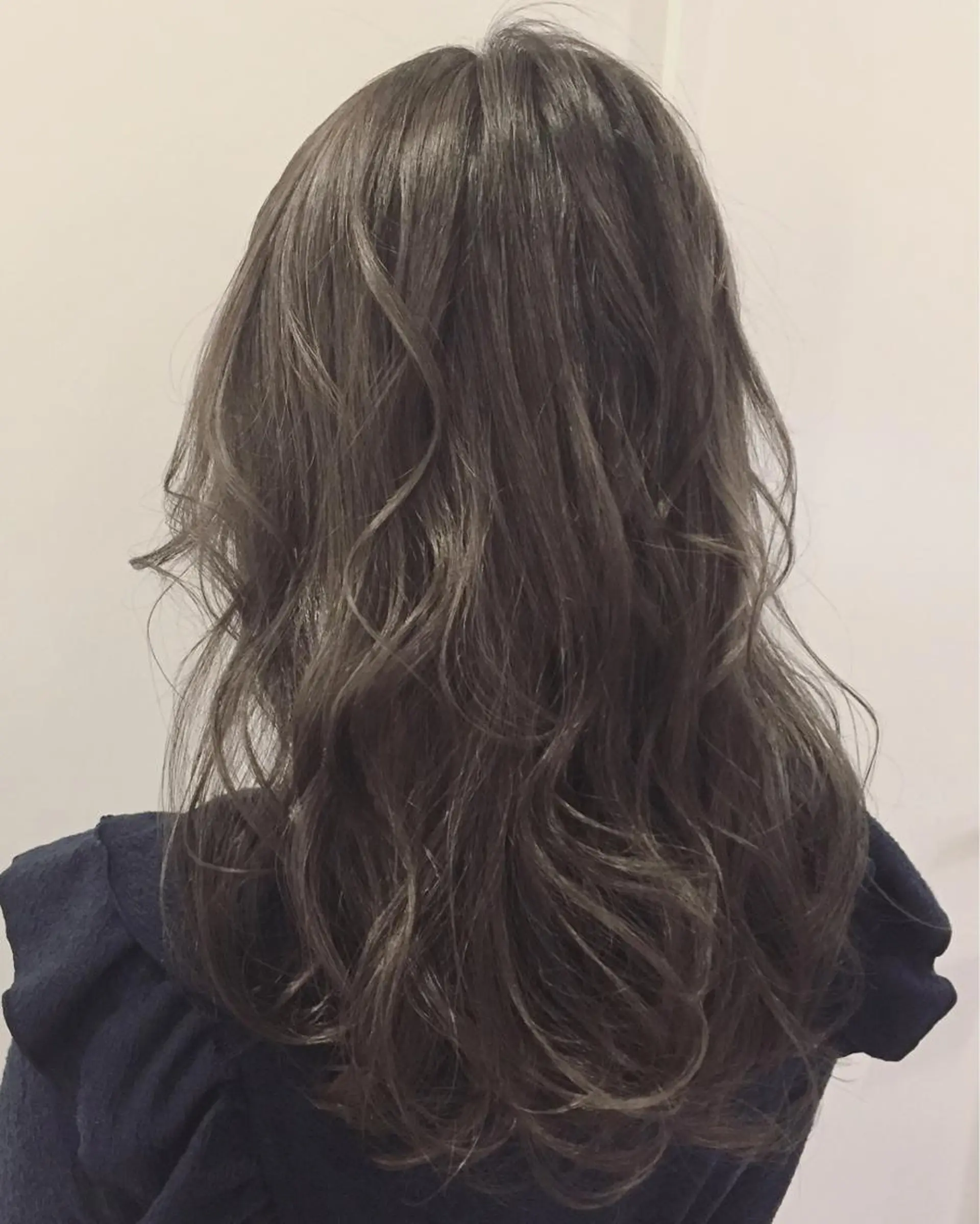 ミディアム セミロング ロング カラー パーマ ラフィスヘアードープ所属・[外国人風カラー] 田中健太のヘアスタイル