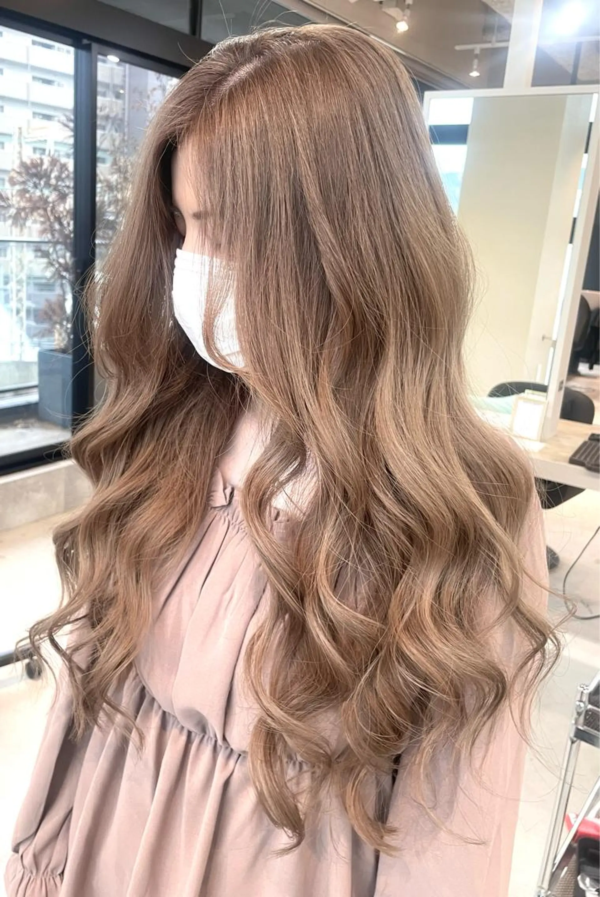ロング カラー Lia所属・皆木 智晴のヘアスタイル