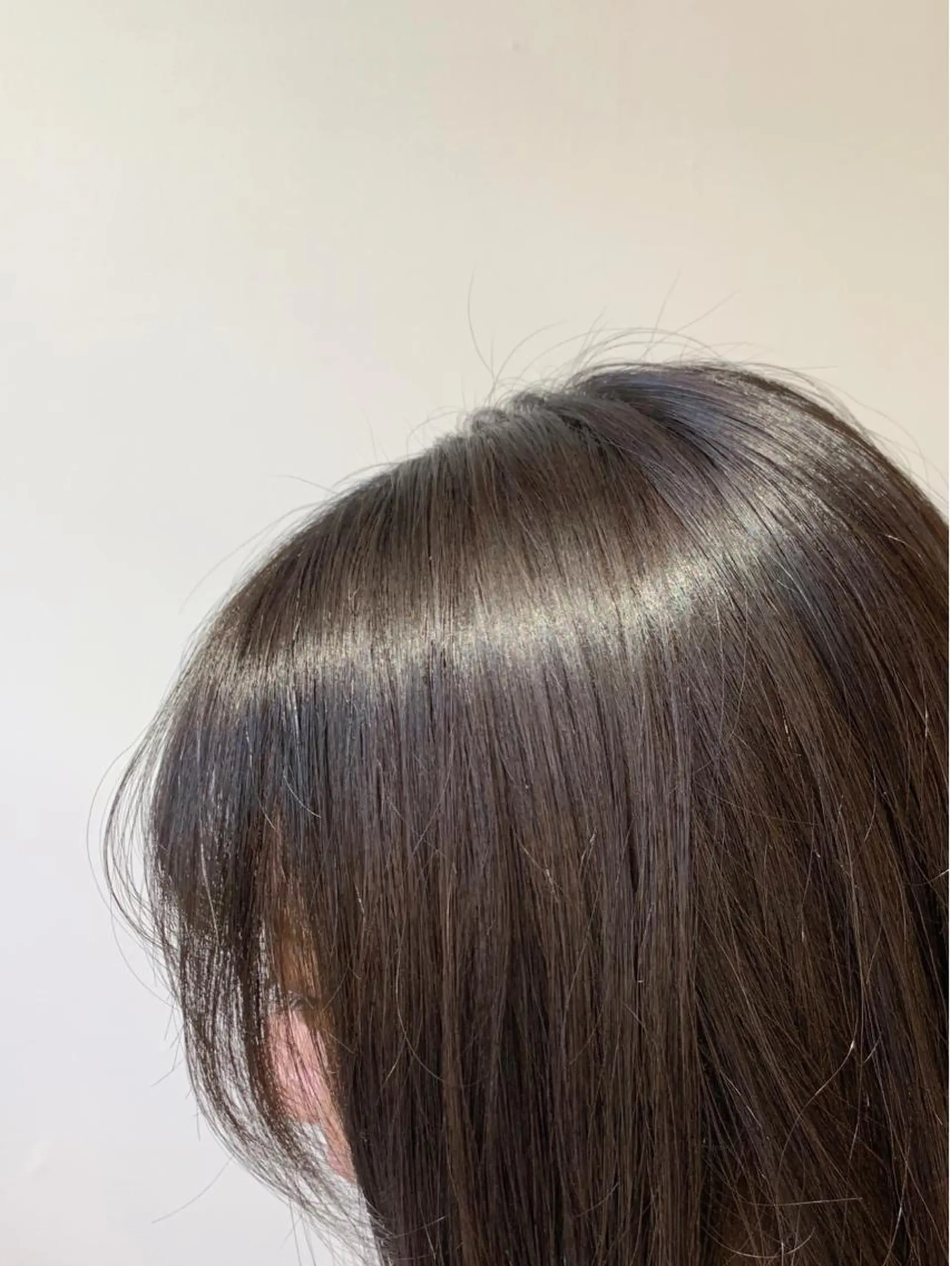 セミロング カラー アディクシーカラー イルミナカラー 髪質改善特化 ミサワコウキのヘアスタイル