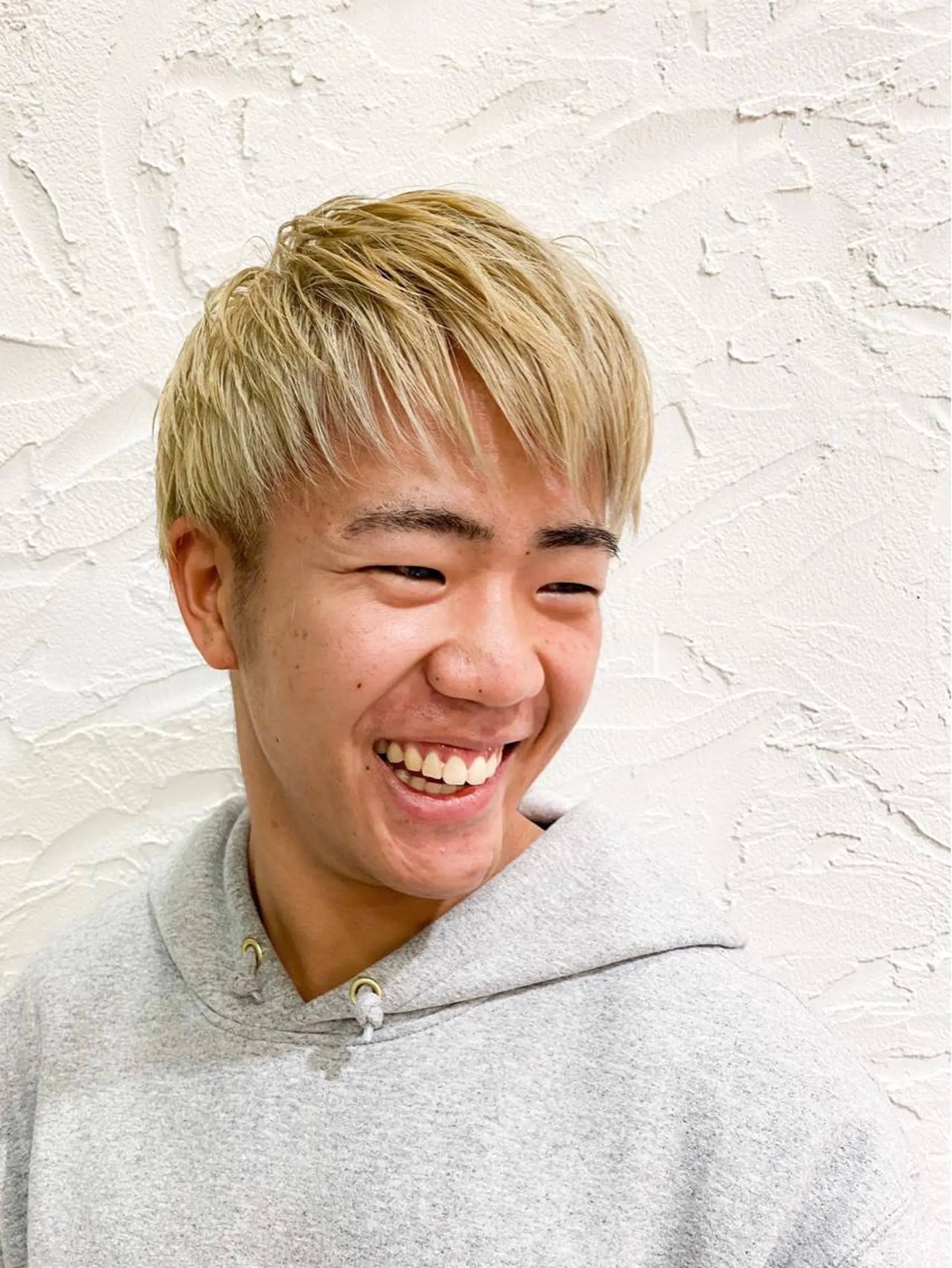 ショート カラー メンズ メンズブリーチ ブリーチ 齋藤 優のヘアスタイル
