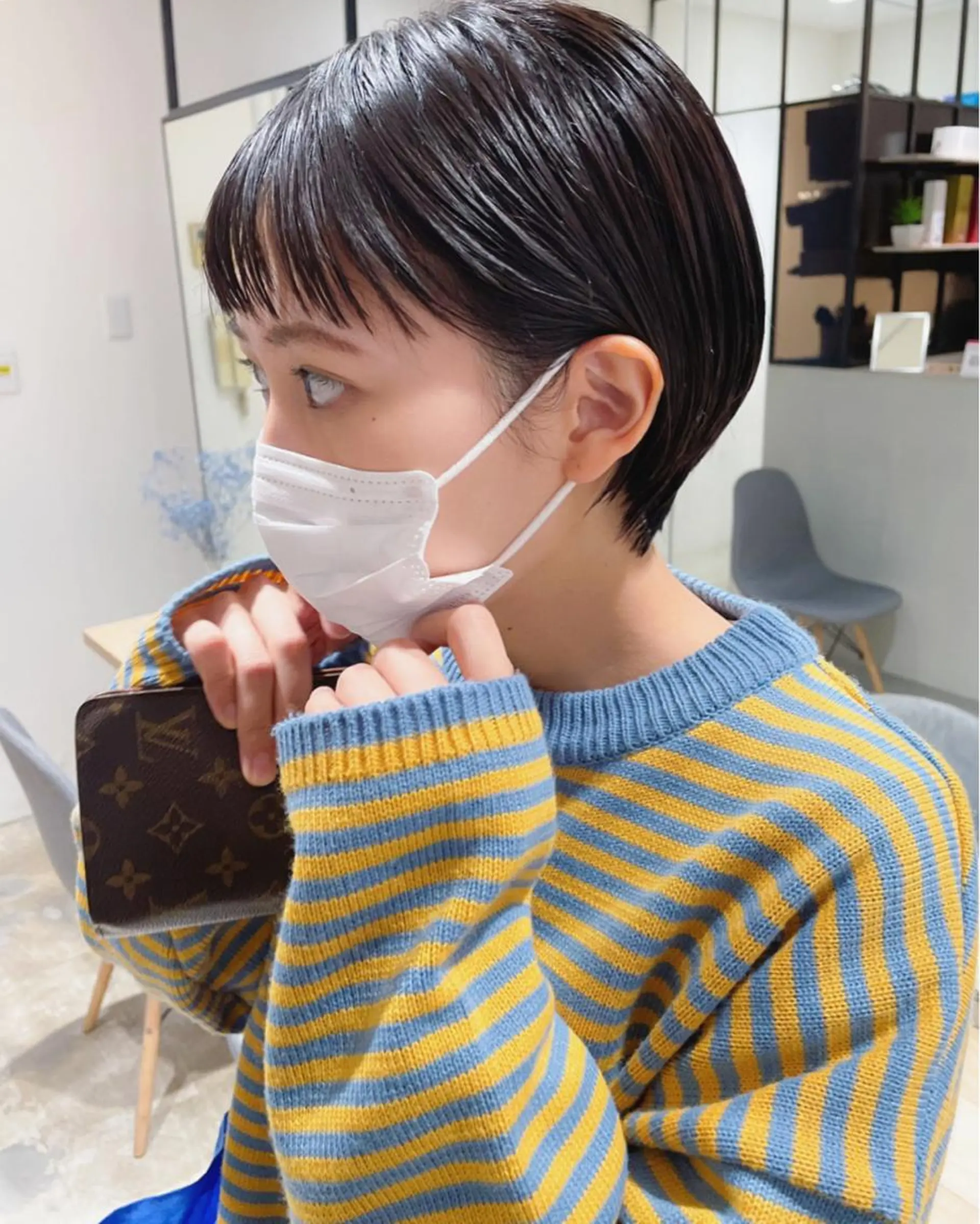 ショート カラー オン眉 ショートヘア カット ヘアカラー トリートメント Loom.所属・村上雅人 ナチュラルモードのヘアスタイル