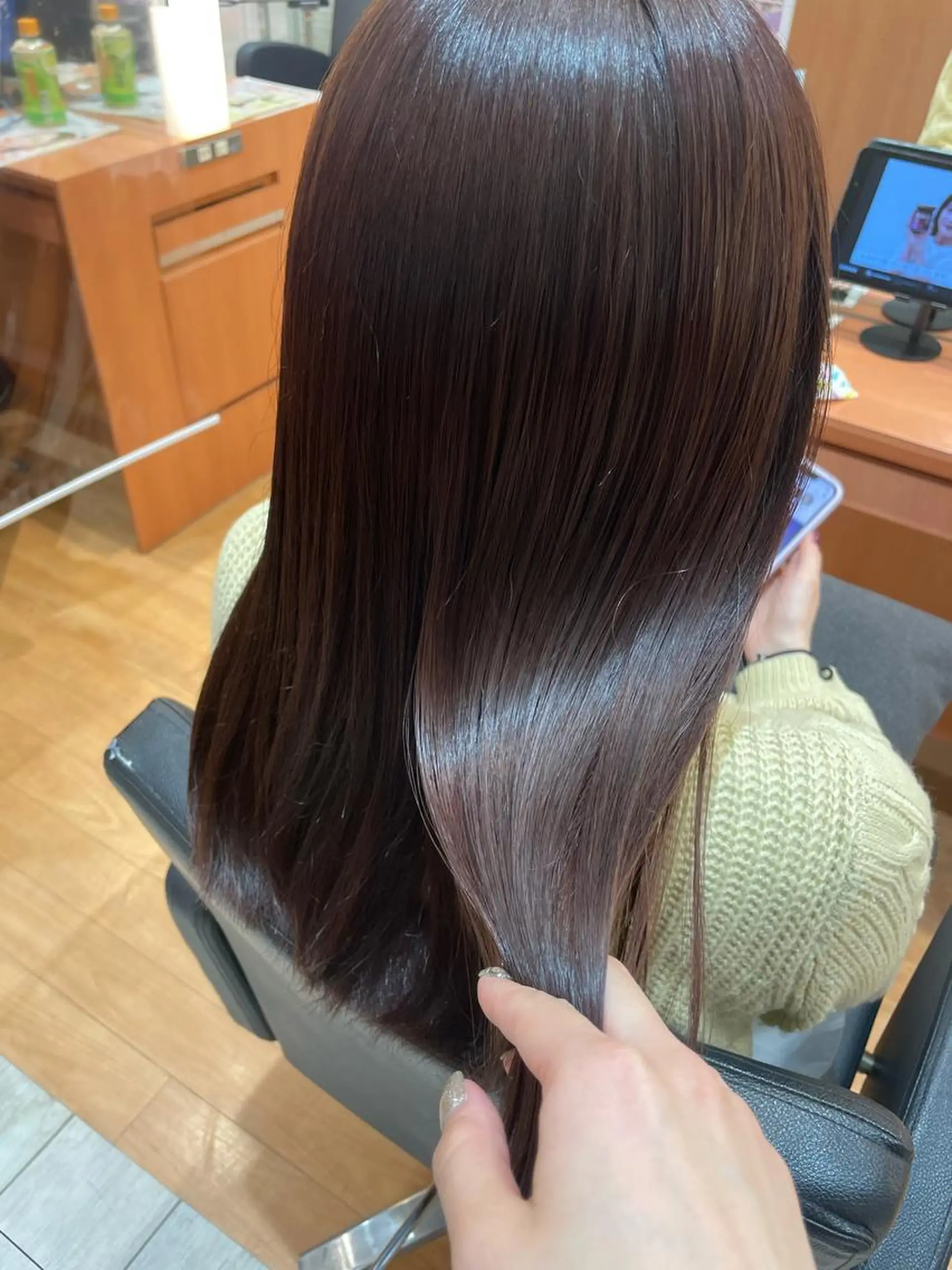 ロング カラー イルミナカラー ピンクカラー トリートメント カット 縮毛矯正 ハイライト 石橋 瑞穂のヘアスタイル