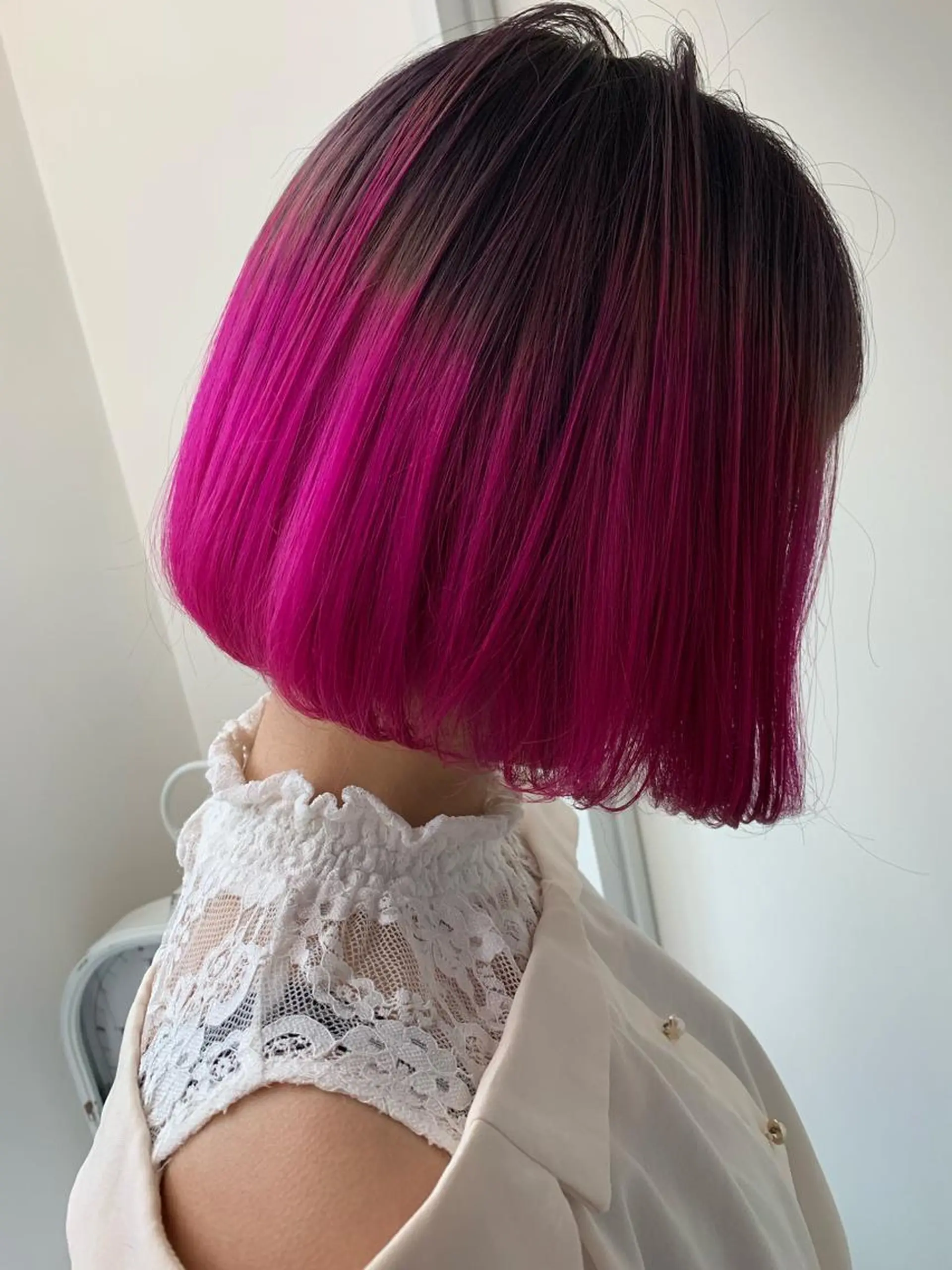 ショート ヘアカラー 家田 竜のヘアスタイル