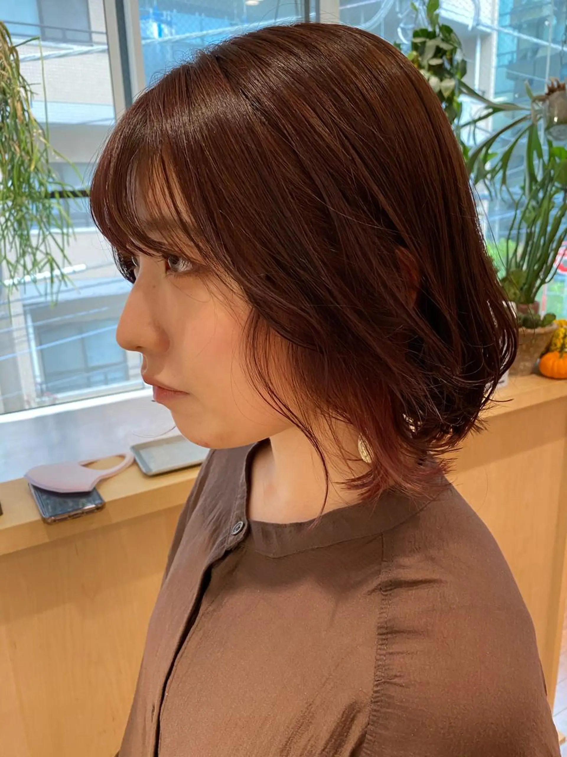 ミディアム カラー IVORY.所属・🟩くすみベージュ/ ショート/ボブ/大司のヘアスタイル