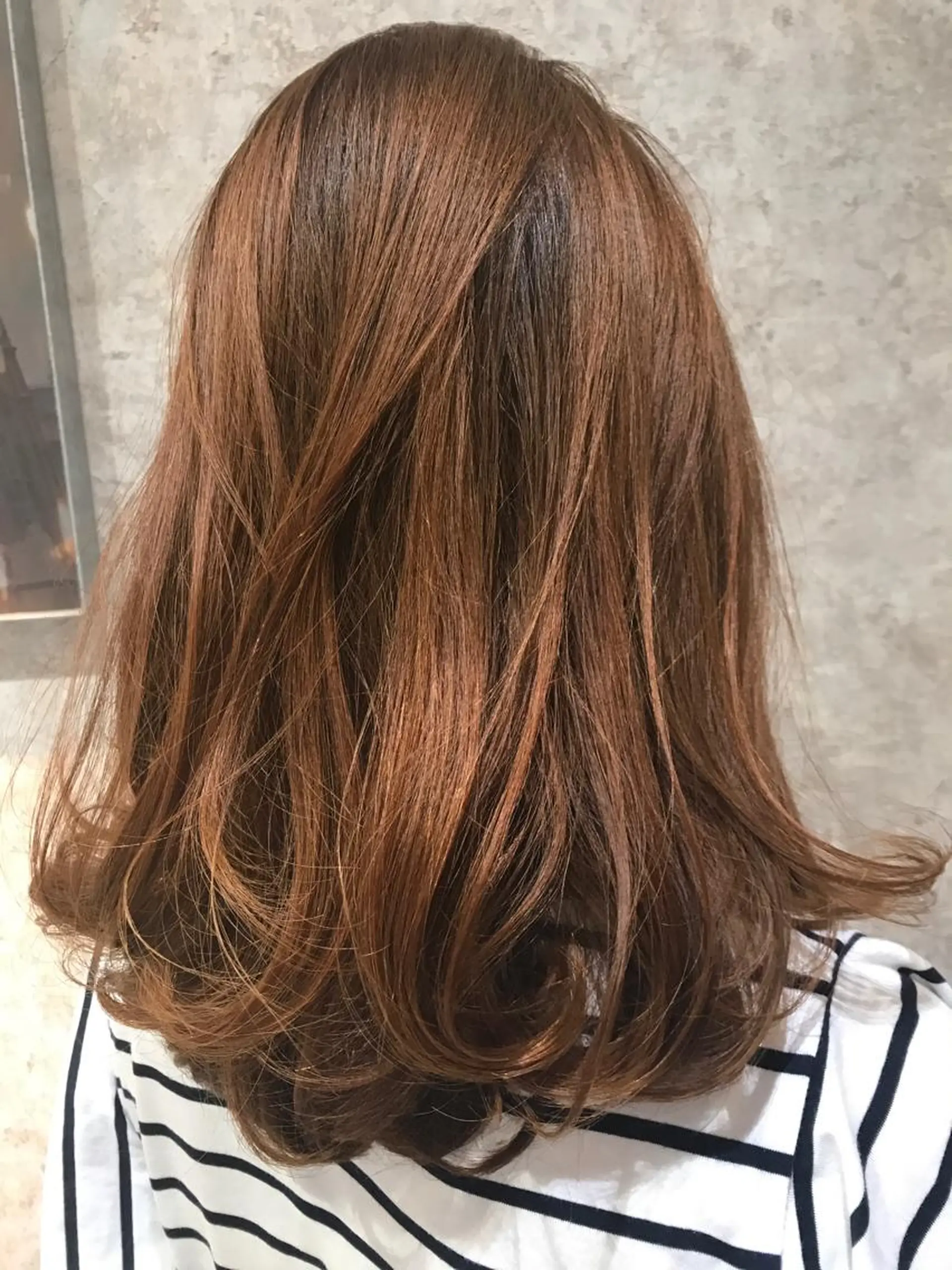 ミディアム カラー パーマ ミディアムパーマ ハイトーンカラー オレンジ 【earth】オガタ 🫧髪質改善縮毛🫧のヘアスタイル