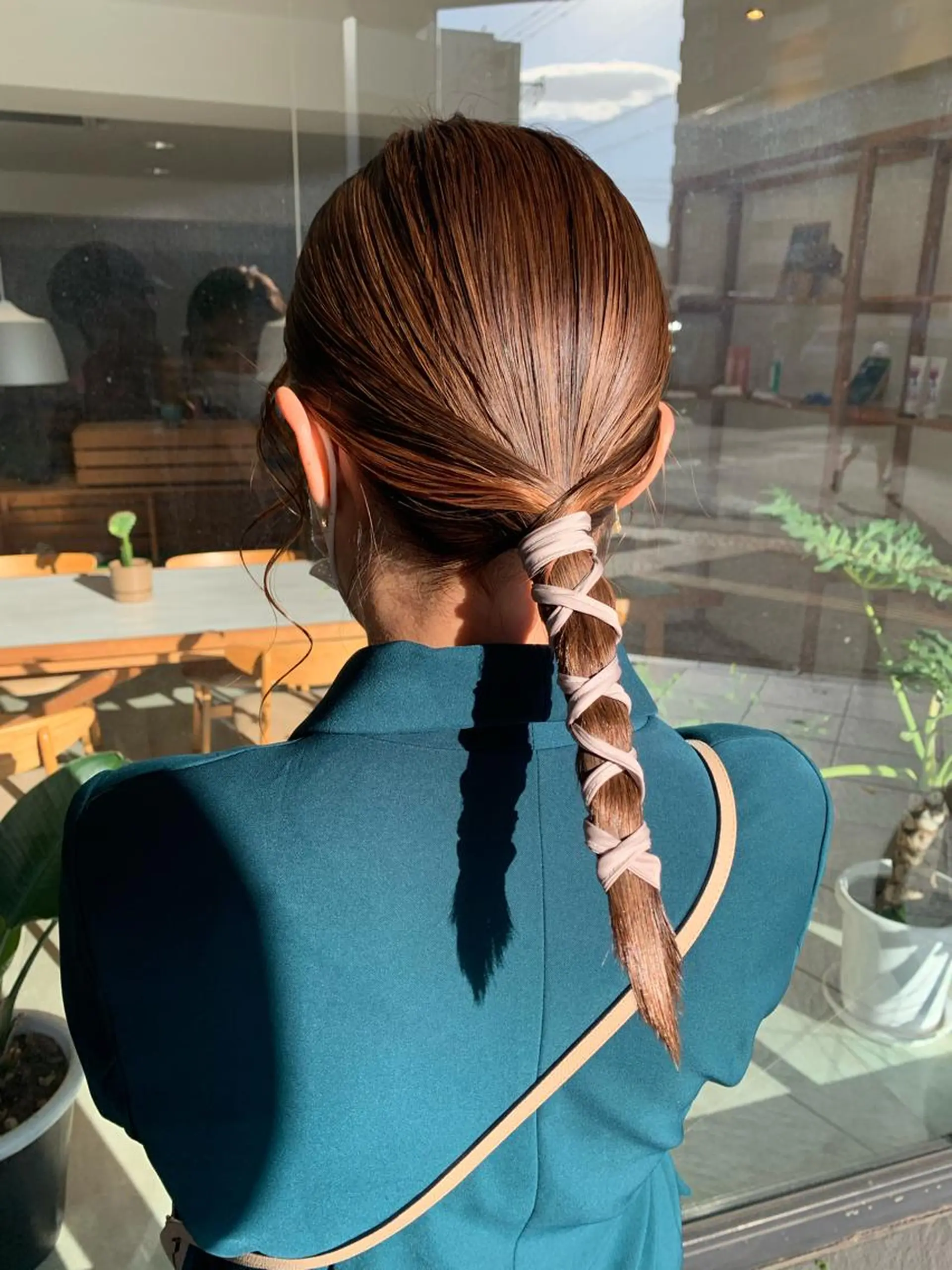 ミディアム くびれヘア ウルフカット ヘアセット hoNua. 栄/透明感カラーのヘアスタイル