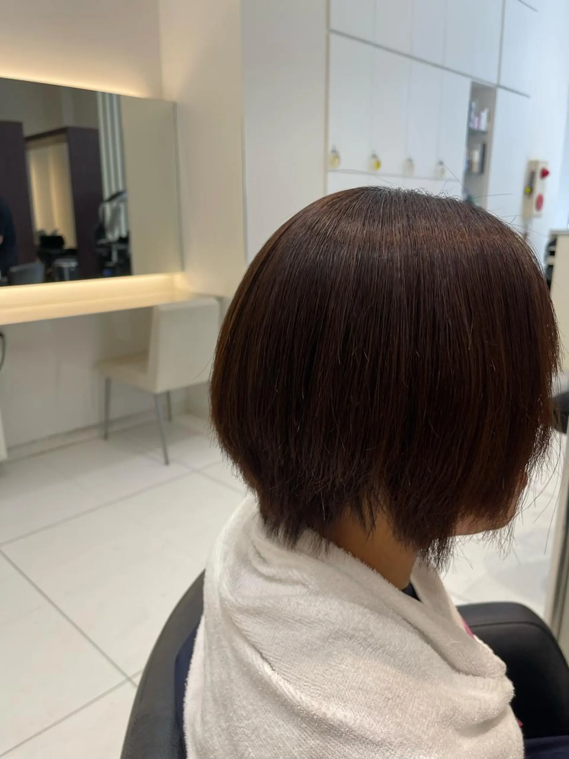ショート 縮毛矯正 上原 和樹のヘアスタイル