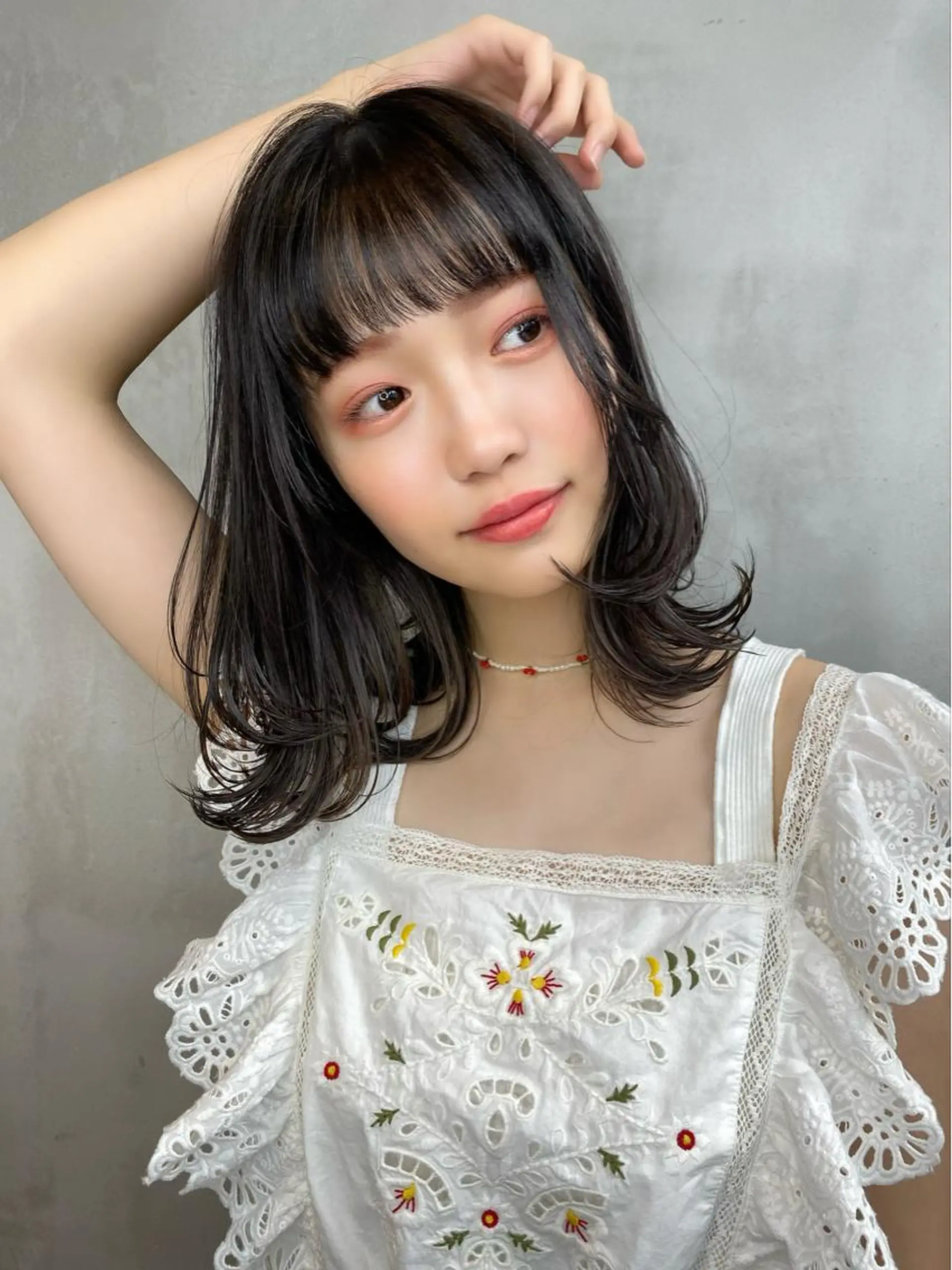 ミディアム カラー グレージュ ネイビーカラー くびれヘア ヨシンモリ カット ヘアカラー トリートメント 韓国レイヤー/ミルク ティー🦋高橋　暖のヘアスタイル