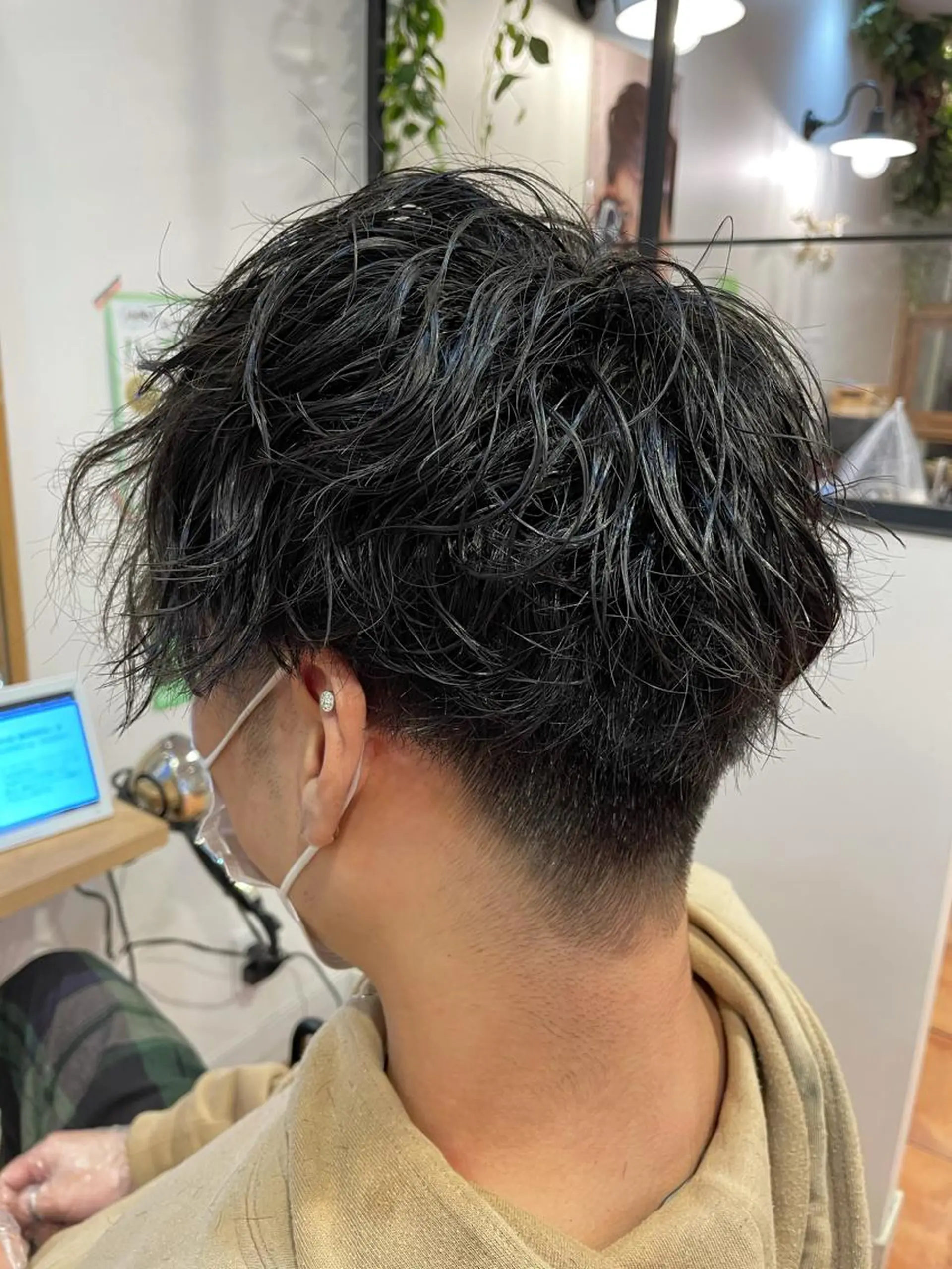 メンズ カット パーマ 中田 海斗のヘアスタイル