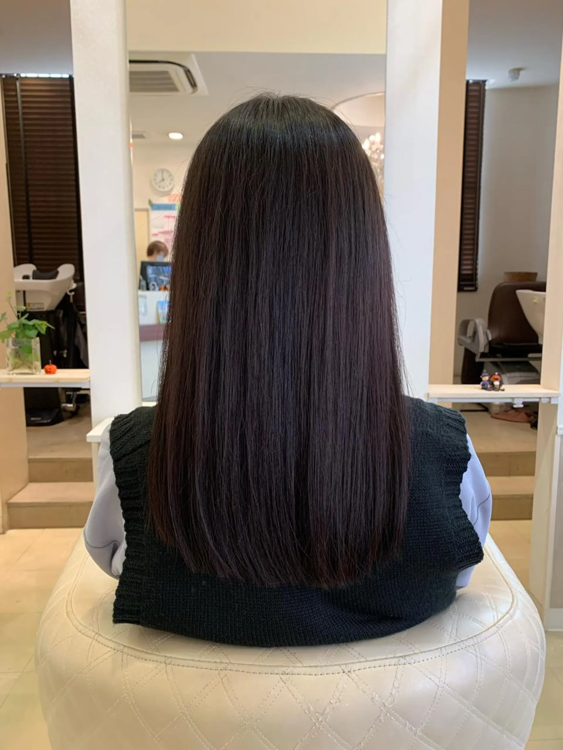 ロング カット 縮毛矯正 大西 七海のヘアスタイル