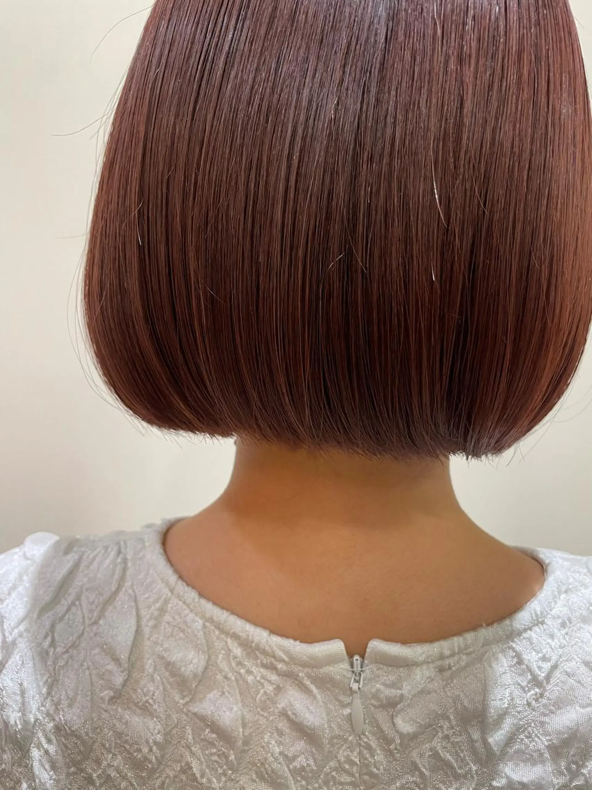 ショート 古賀 紅音のヘアスタイル