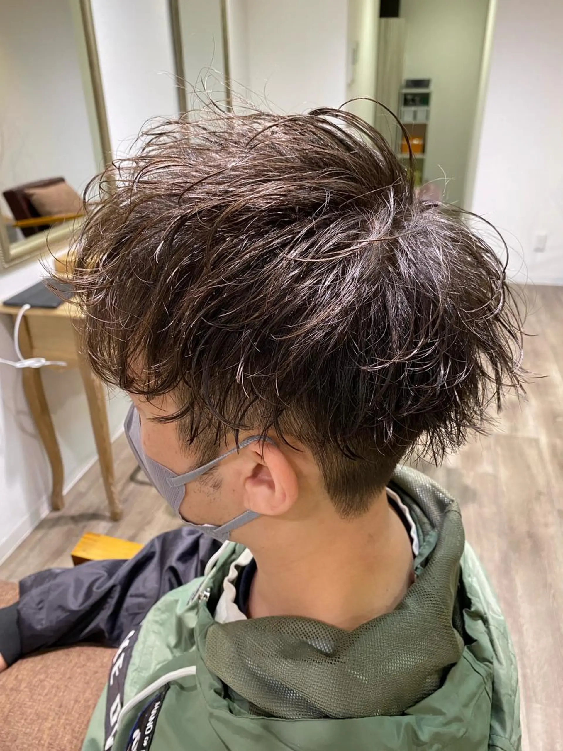 メンズ カット パーマ 粕川 達哉のヘアスタイル