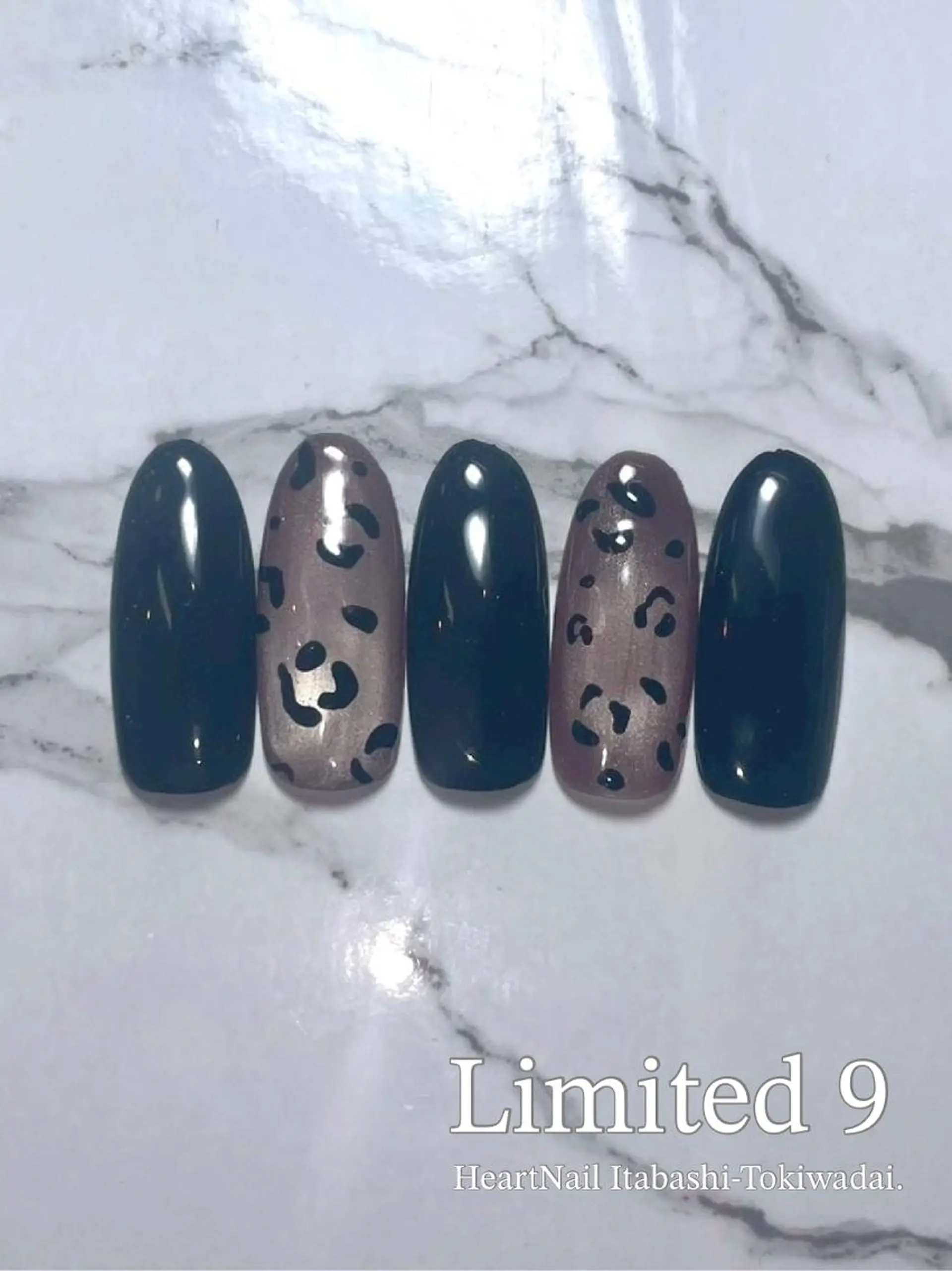 ネイル アートネイル ラメ(グリッター) ラメグラデーション マグネットネイル ワンカラーネイル ハンドネイル ハンドケア はあとねいる 板橋ときわ台店のネイルデザイン