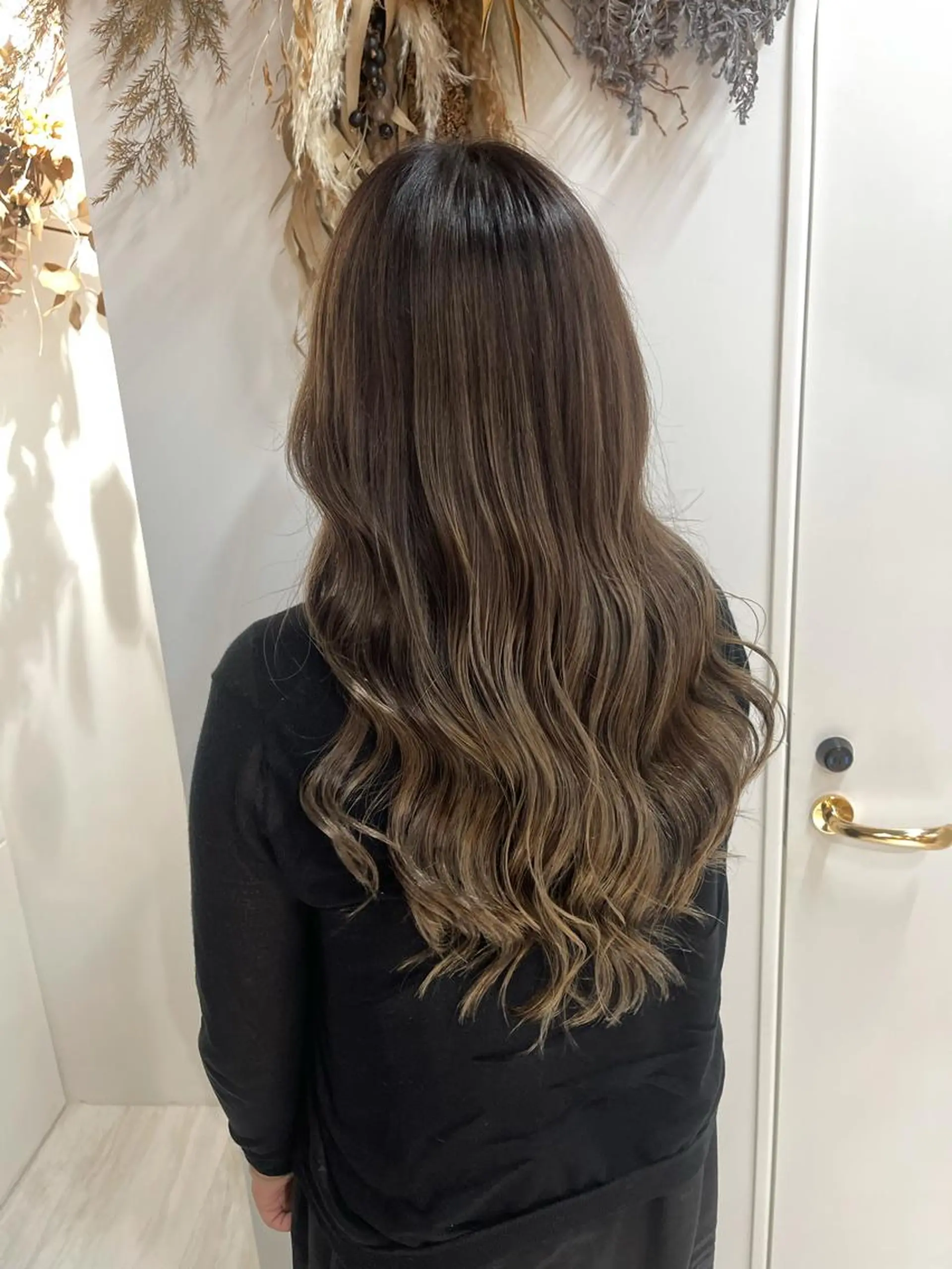 ロング カラー Charmant所属・Charmant シェルマンのヘアスタイル